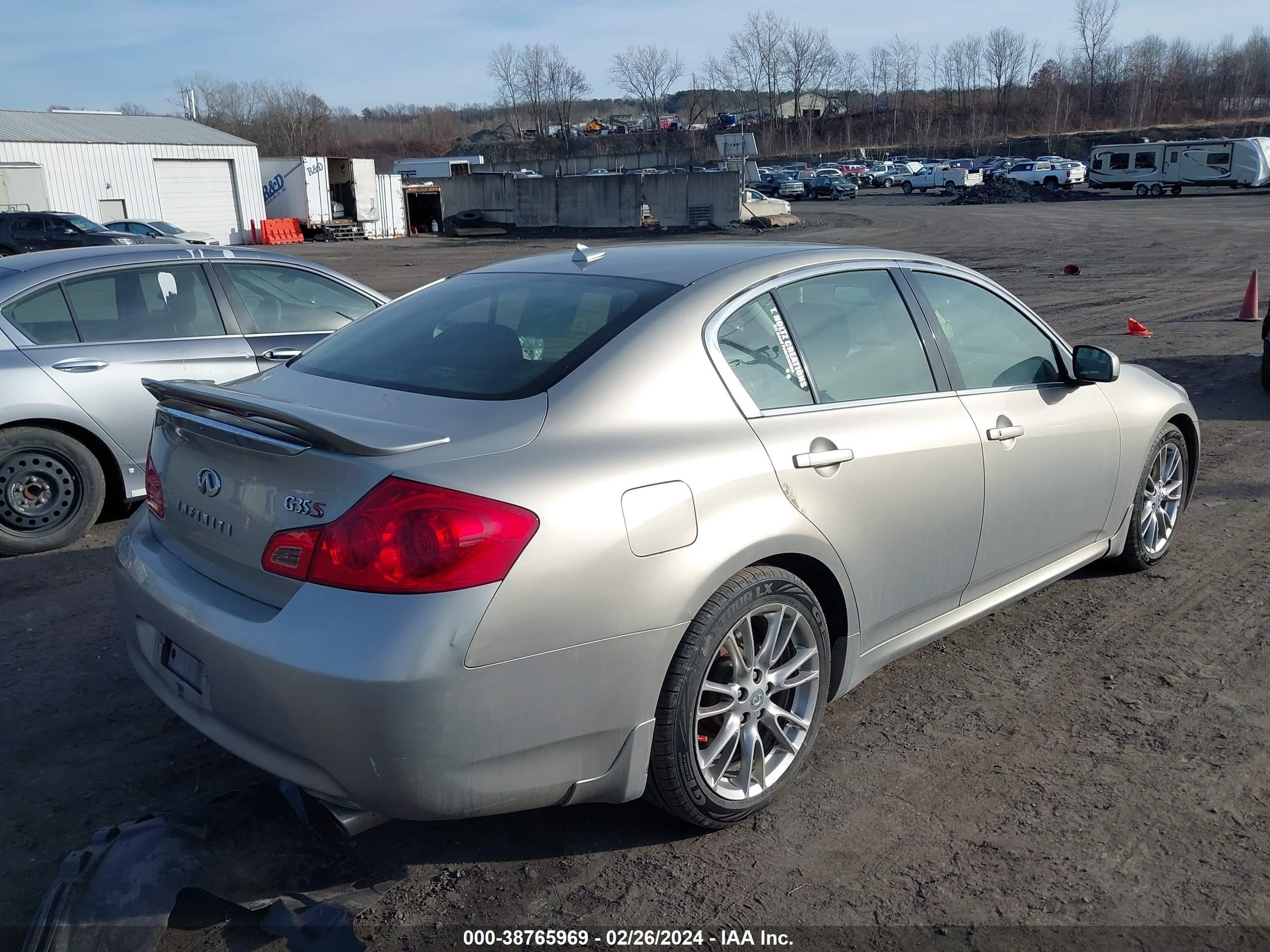 Photo 3 VIN: JNKBV61E98M223499 - INFINITI G 