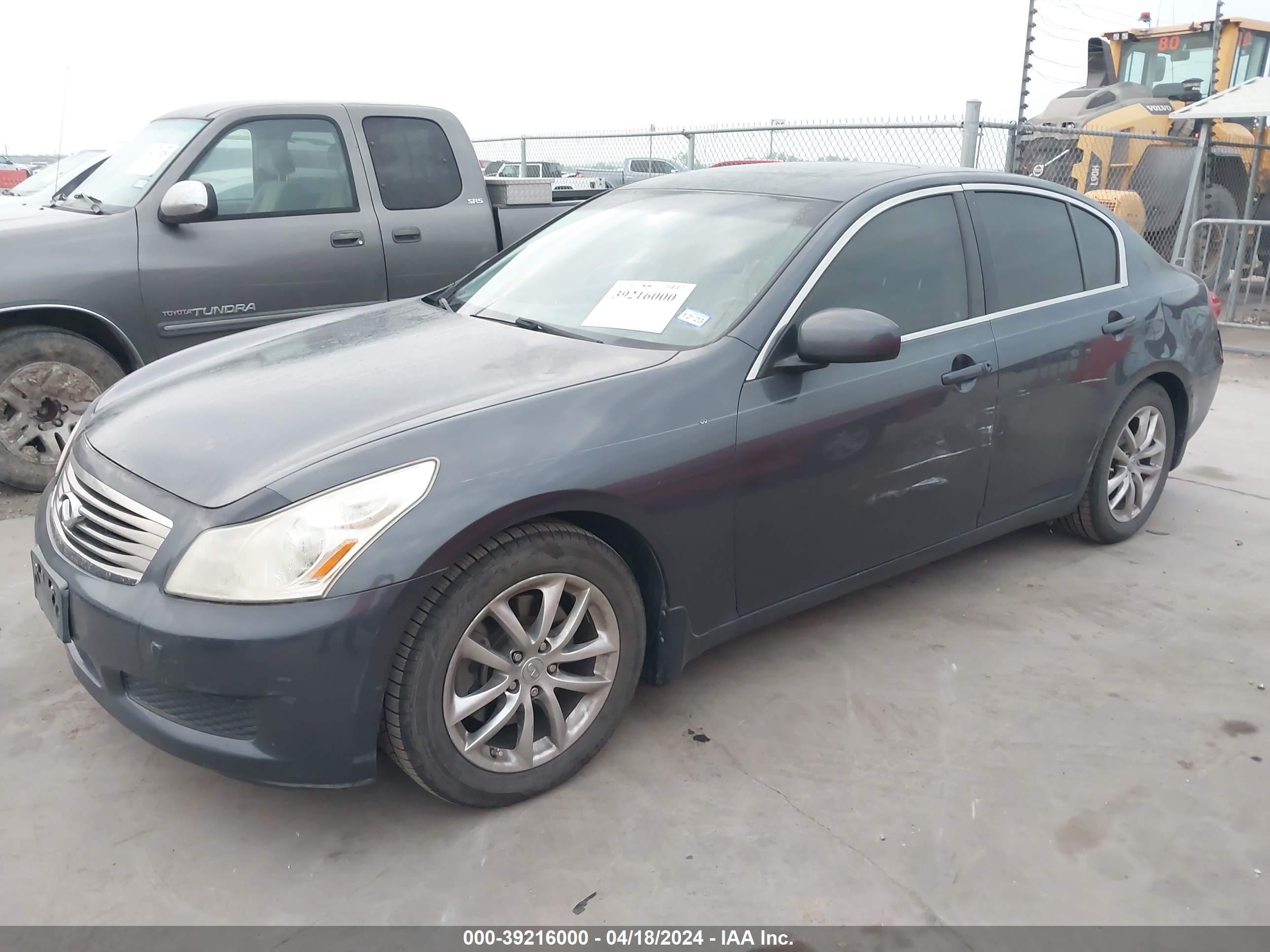 Photo 1 VIN: JNKBV61E98M225561 - INFINITI G 