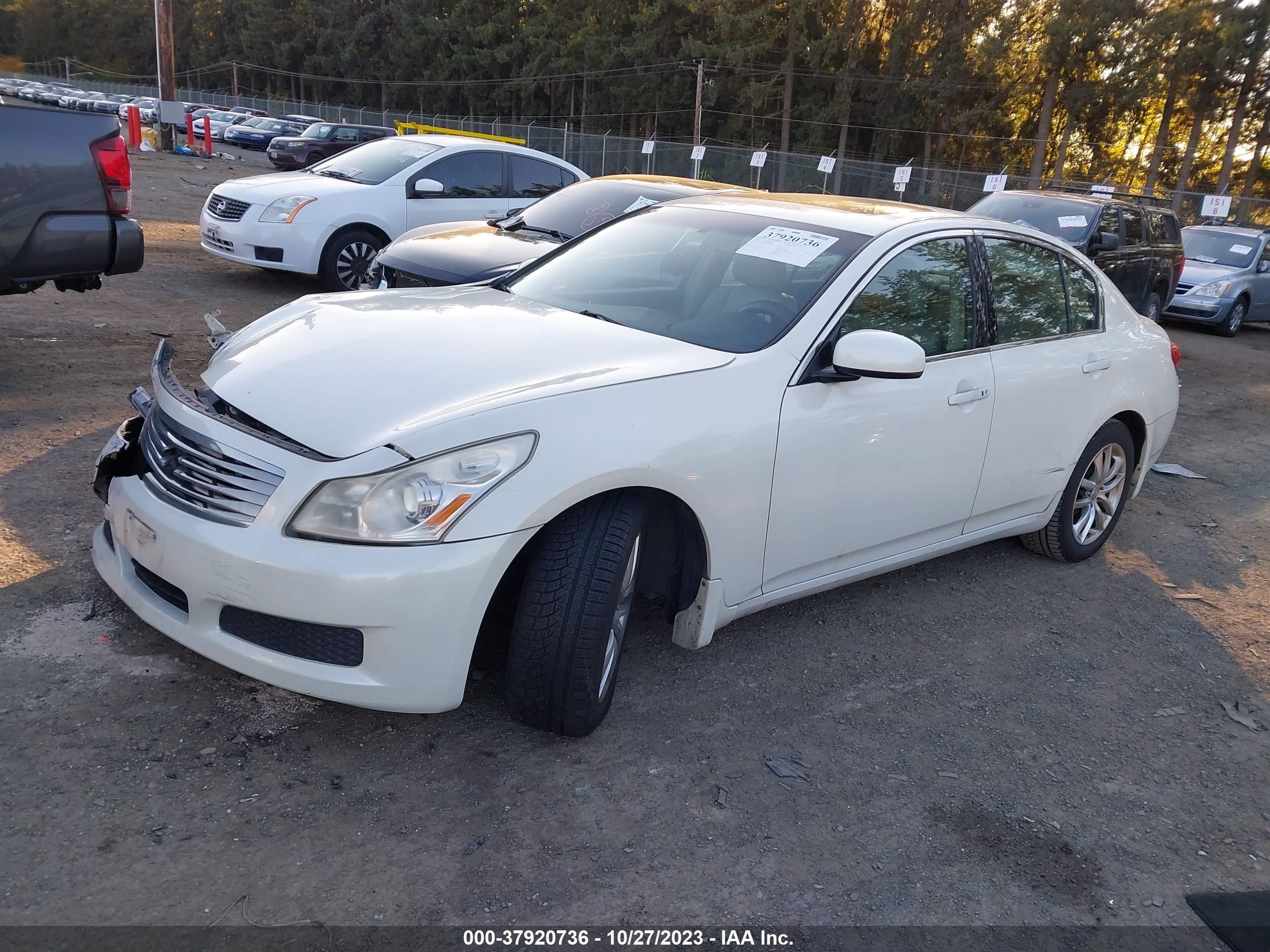 Photo 1 VIN: JNKBV61EX8M209000 - INFINITI G 