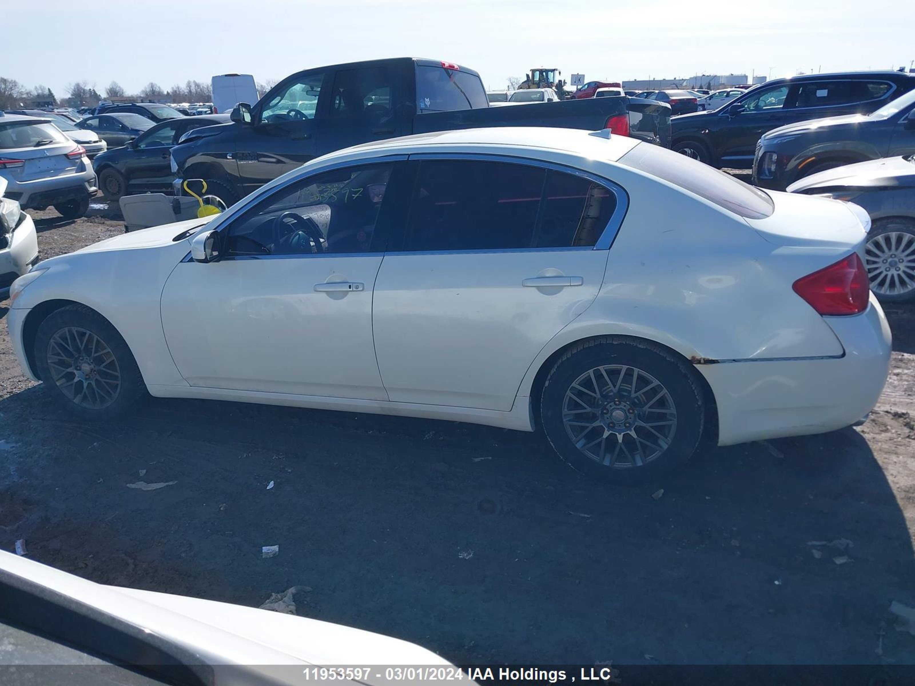 Photo 13 VIN: JNKBV61F08M258683 - INFINITI G 