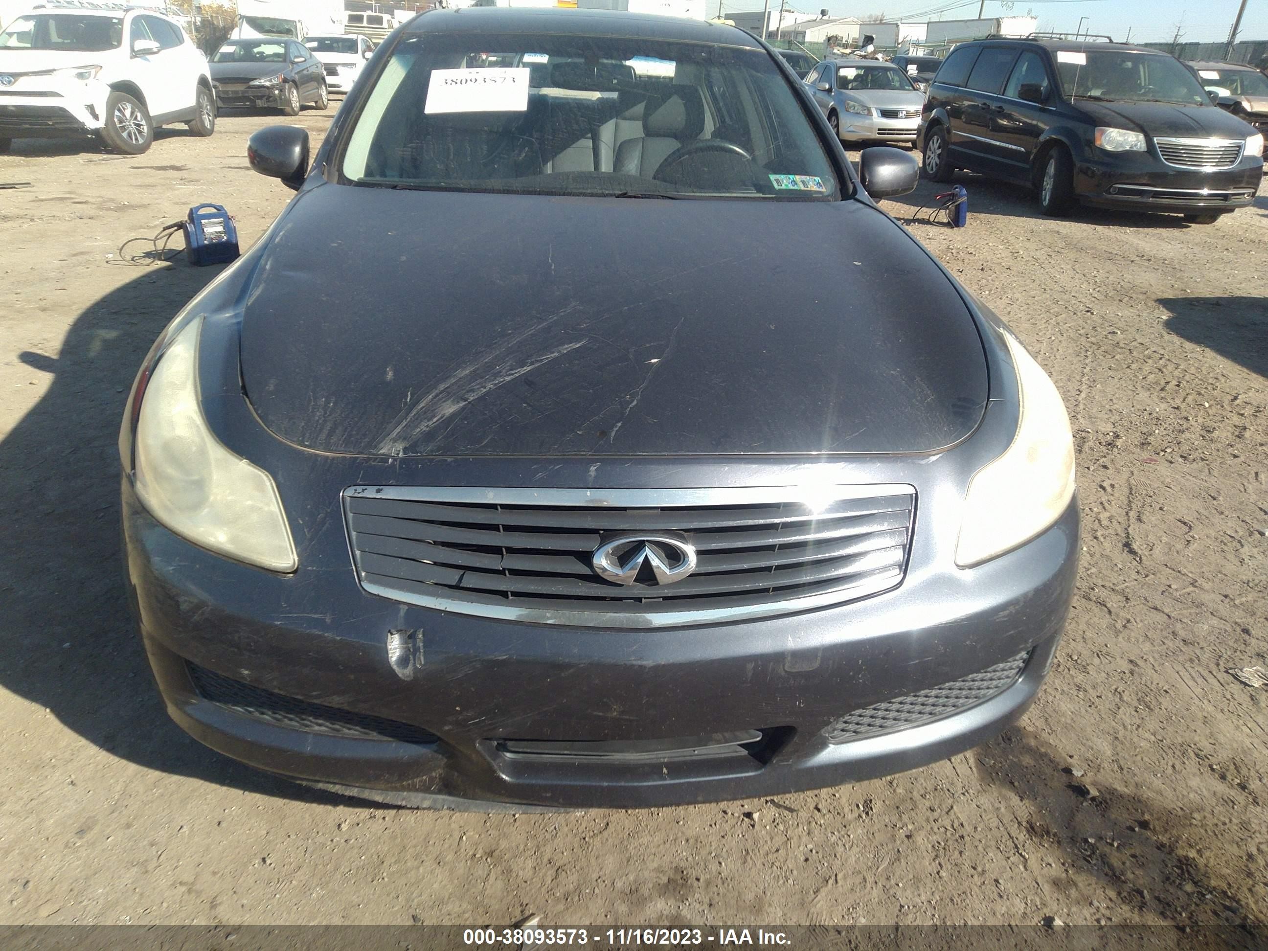 Photo 11 VIN: JNKBV61F28M264419 - INFINITI G 