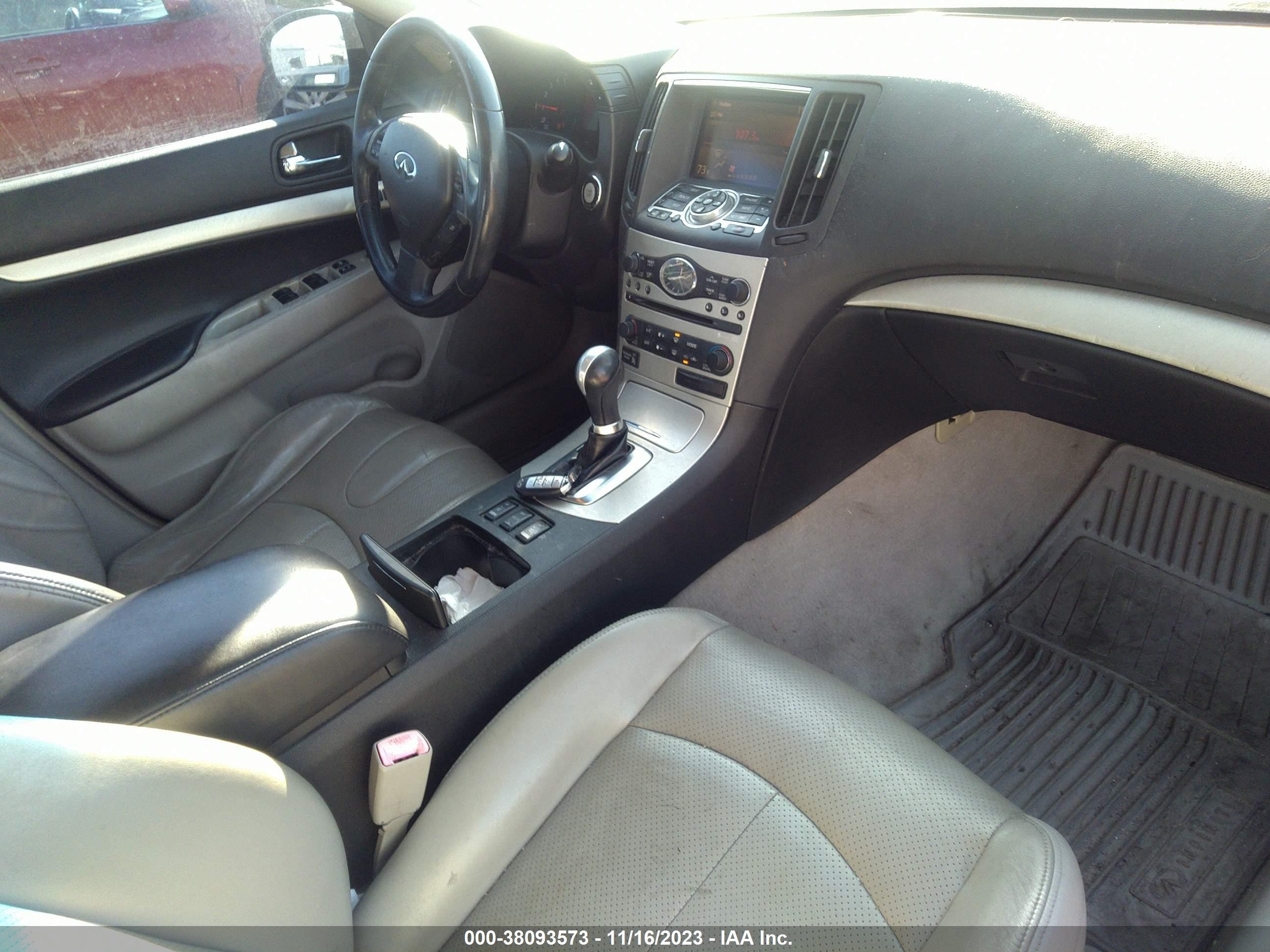 Photo 4 VIN: JNKBV61F28M264419 - INFINITI G 