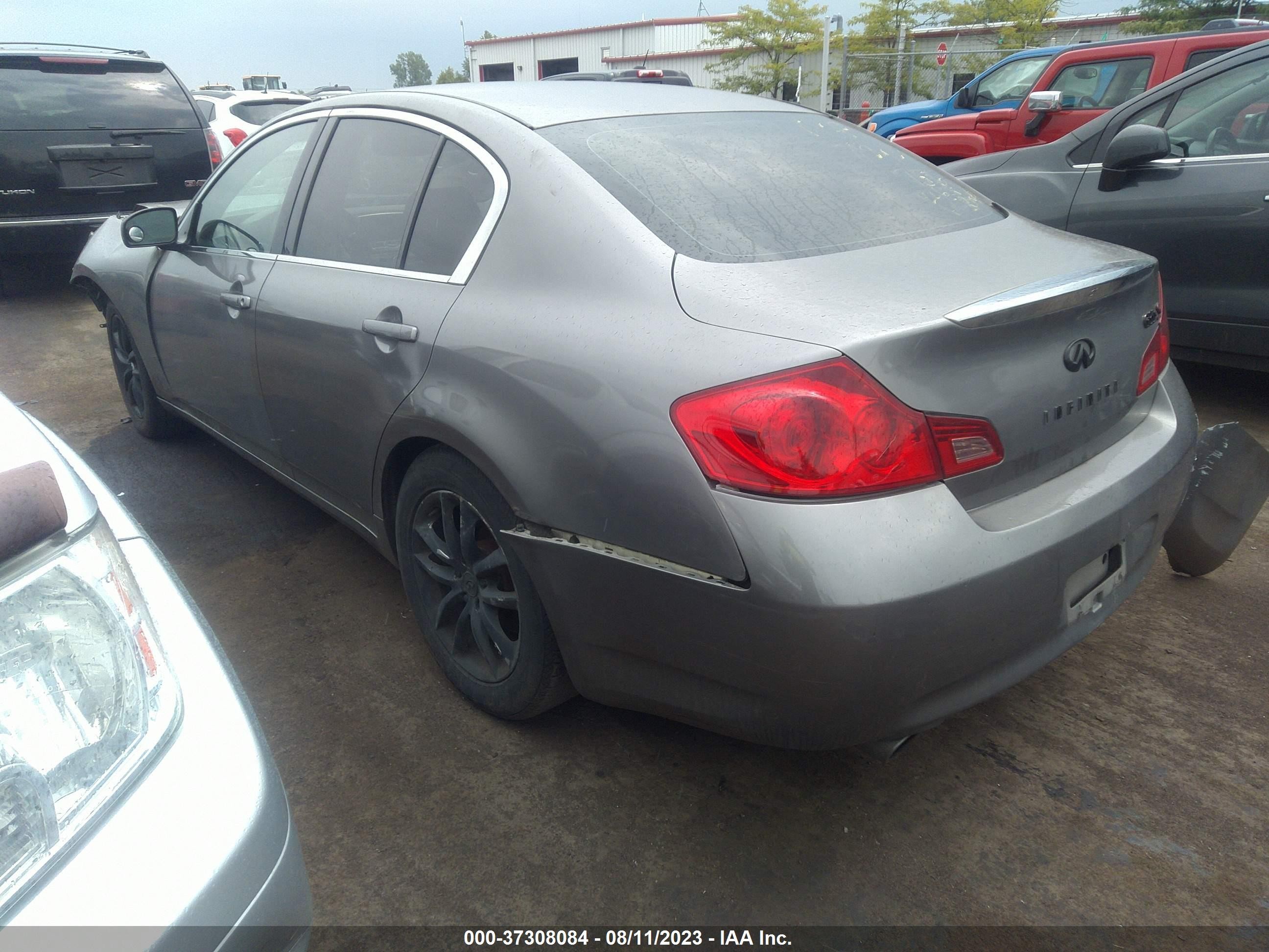 Photo 3 VIN: JNKBV61F47M808059 - INFINITI G 