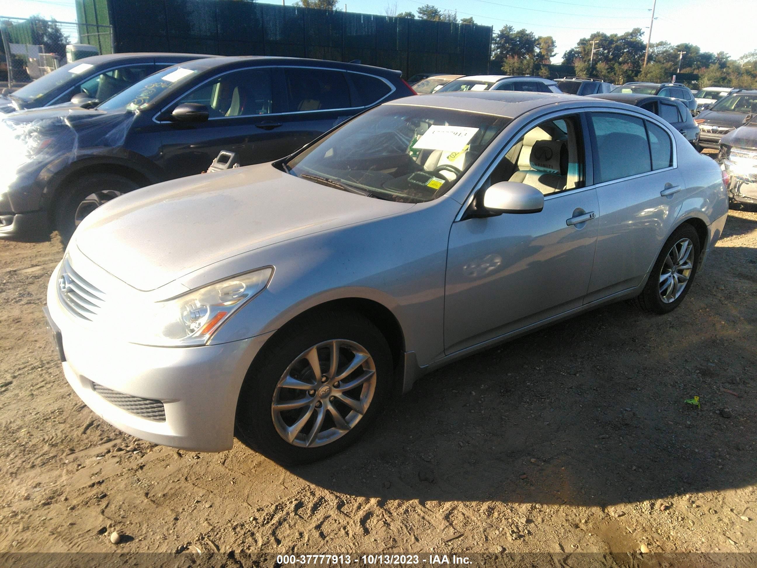 Photo 1 VIN: JNKBV61F57M822925 - INFINITI G 