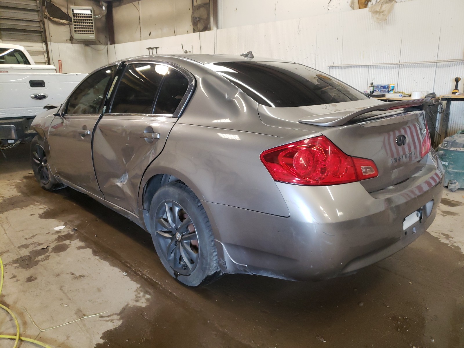 Photo 2 VIN: JNKBV61F68M274239 - INFINITI G35 