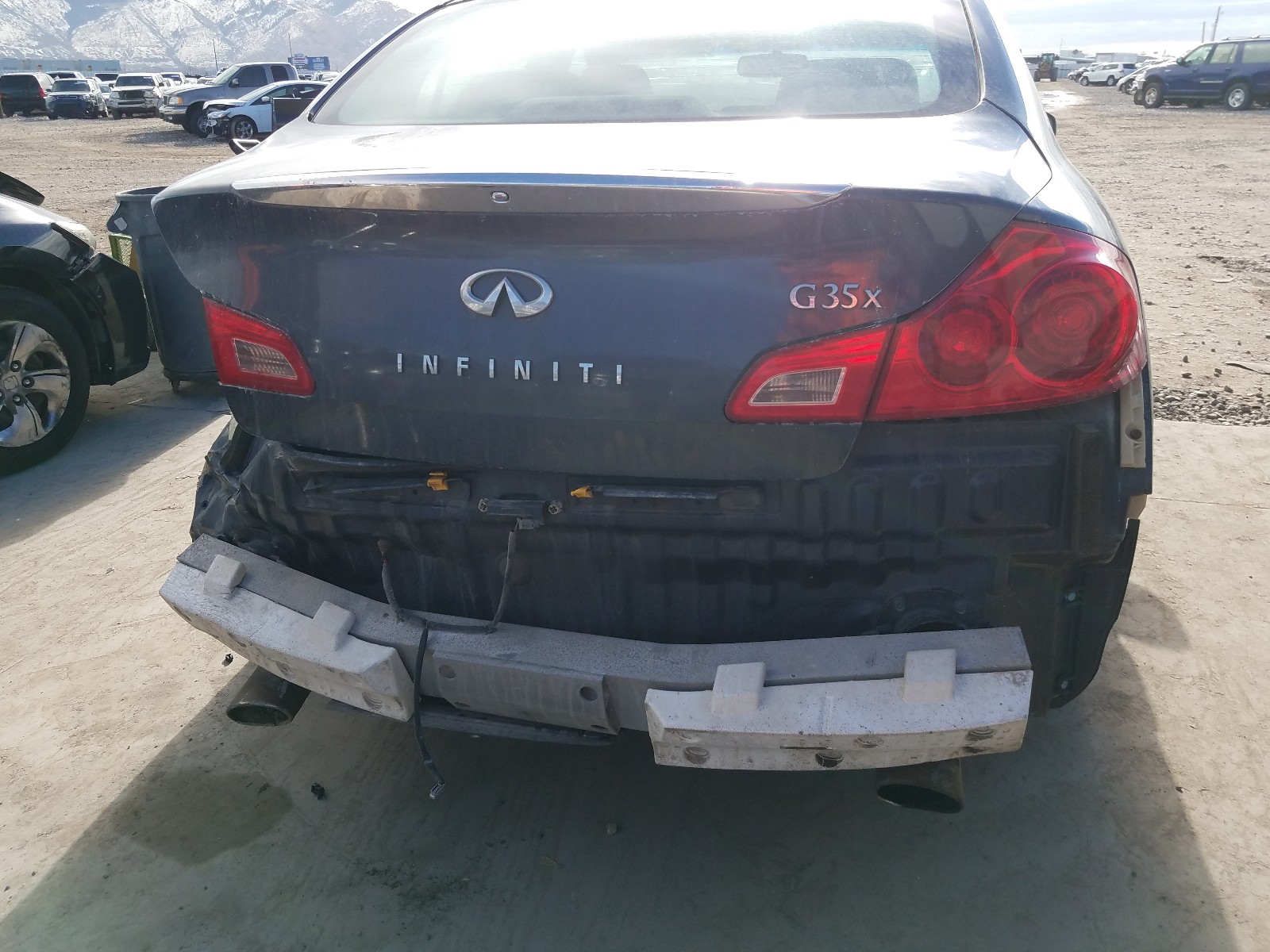 Photo 8 VIN: JNKBV61F97M801799 - INFINITI G35 