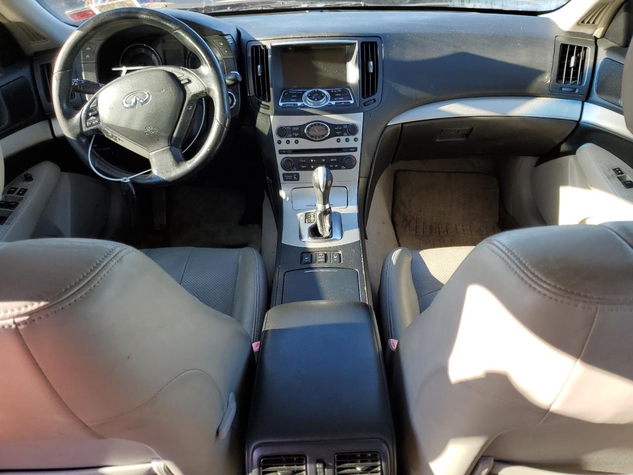 Photo 7 VIN: JNKBV61FX7M801570 - INFINITI G 