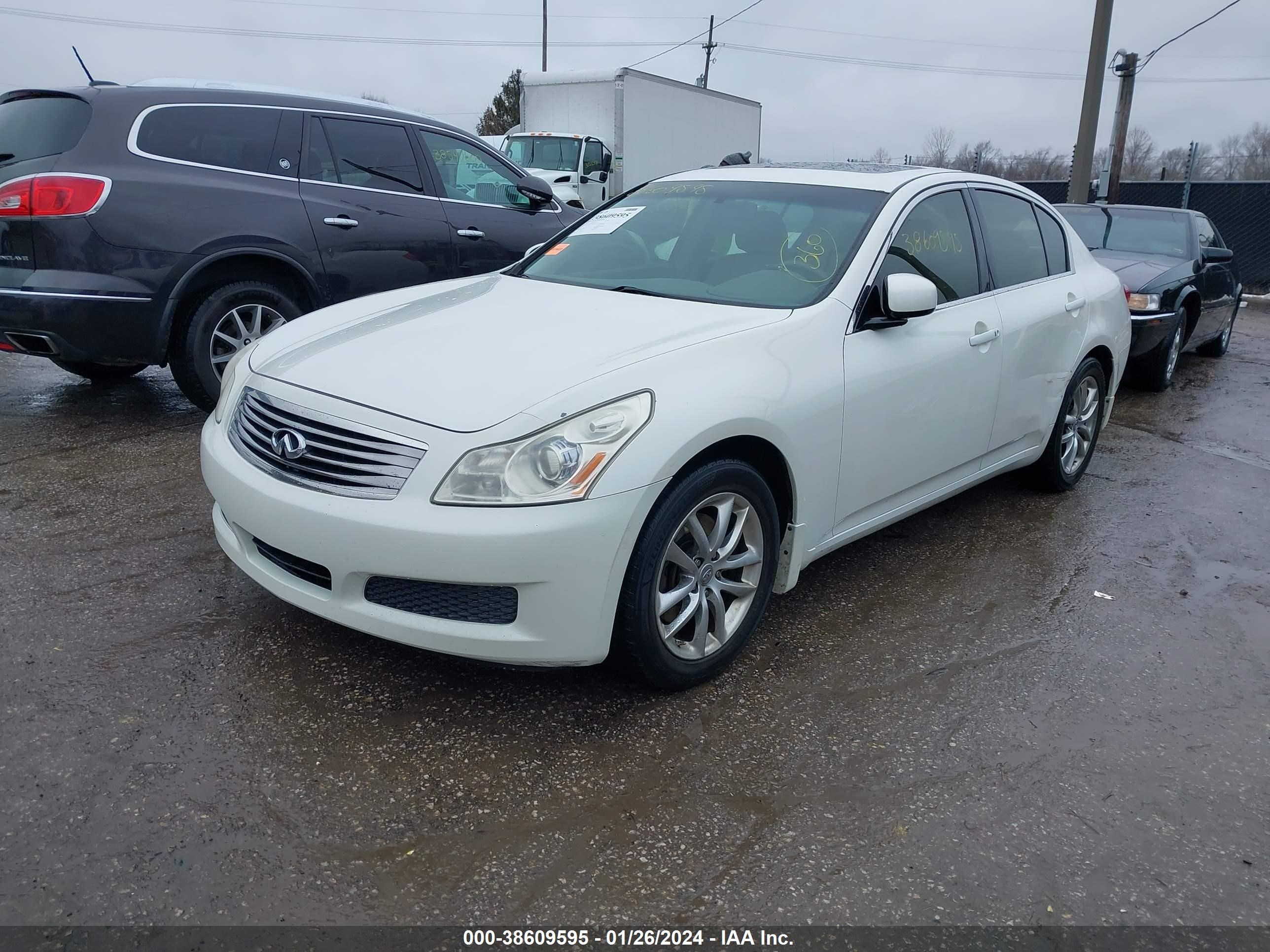 Photo 1 VIN: JNKBV61FX7M805442 - INFINITI G 