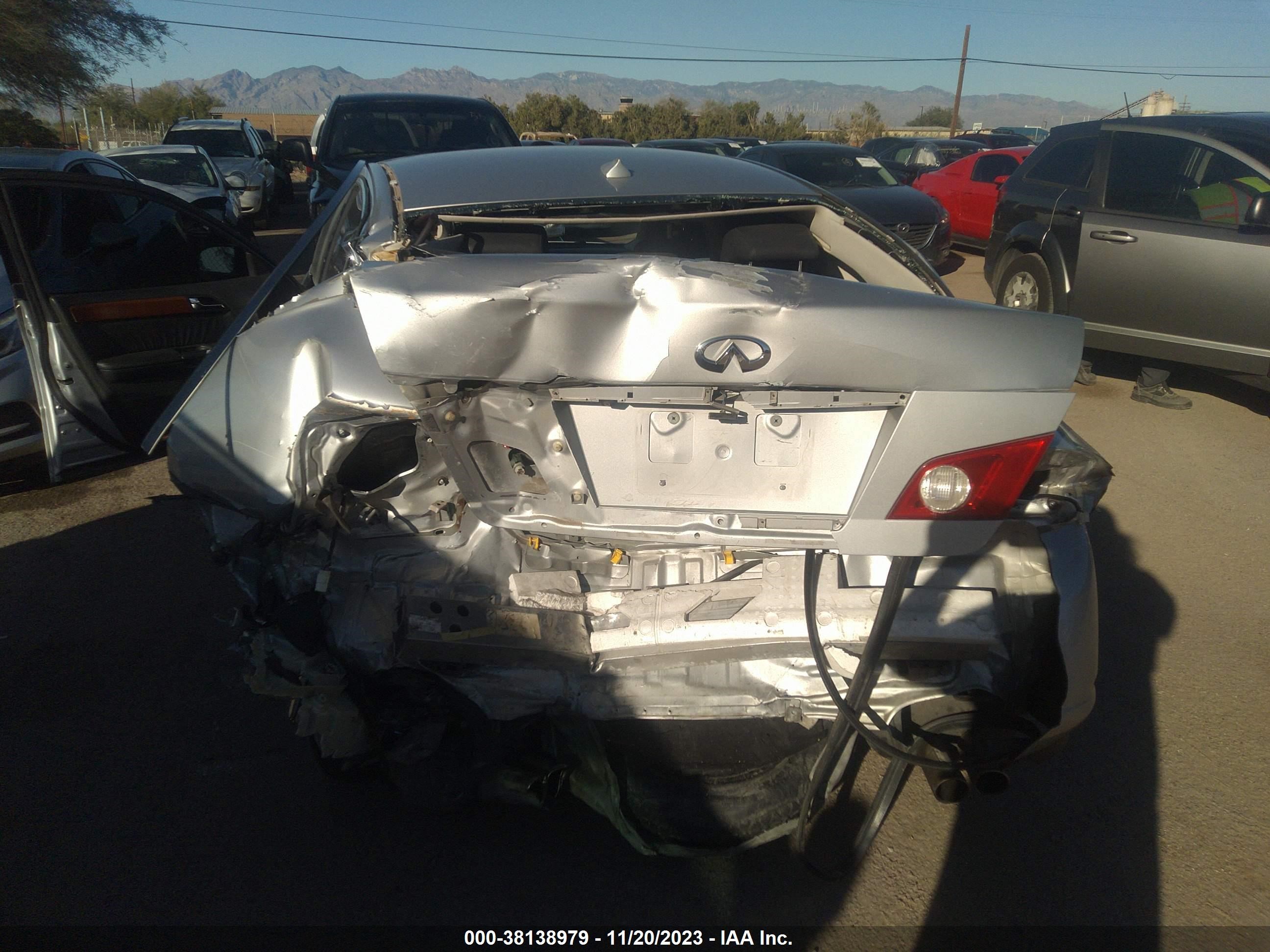 Photo 5 VIN: JNKBY01EX7M402802 - INFINITI M 