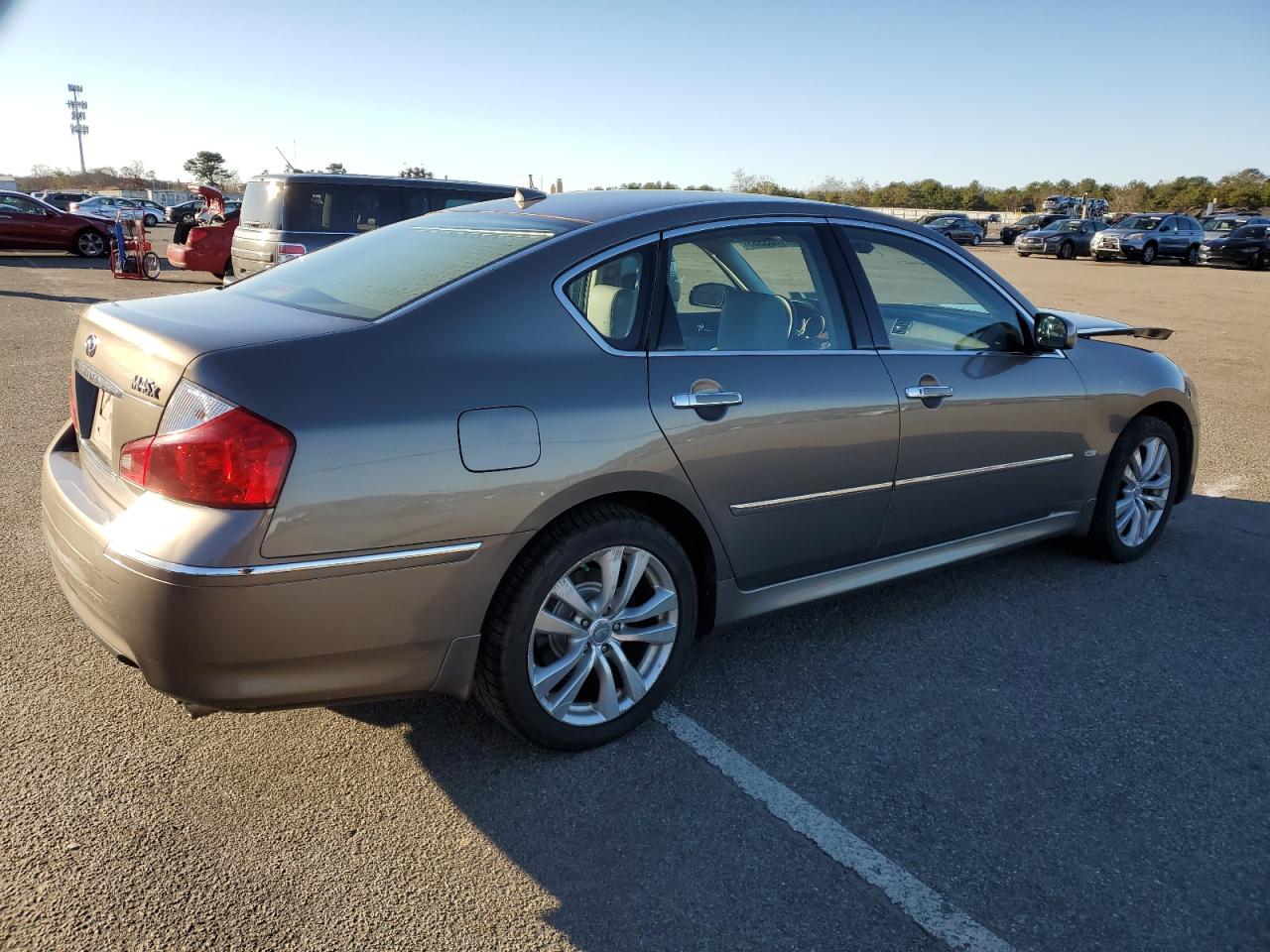 Photo 2 VIN: JNKBY01F49M750154 - INFINITI M 