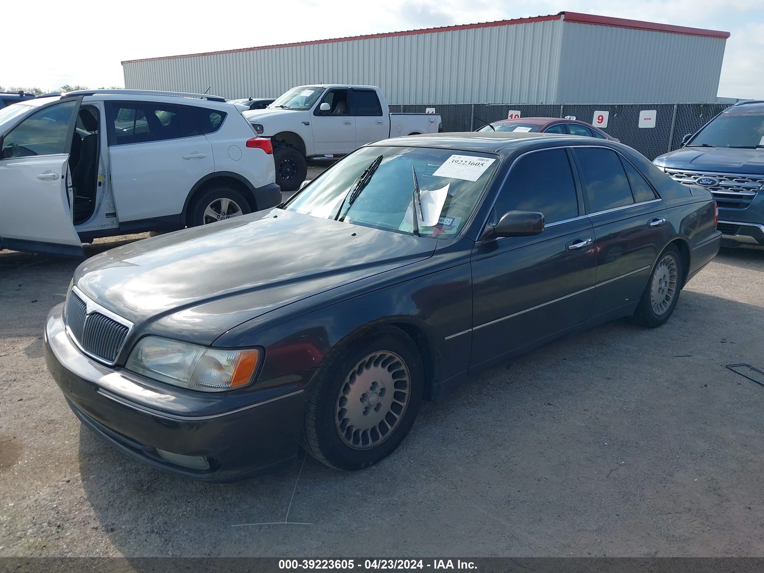 Photo 5 VIN: JNKBY31A3WM401925 - INFINITI Q45 