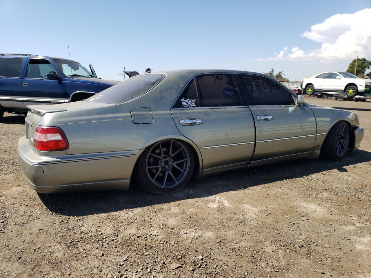 Photo 2 VIN: JNKBY31A3XM600538 - INFINITI Q45 