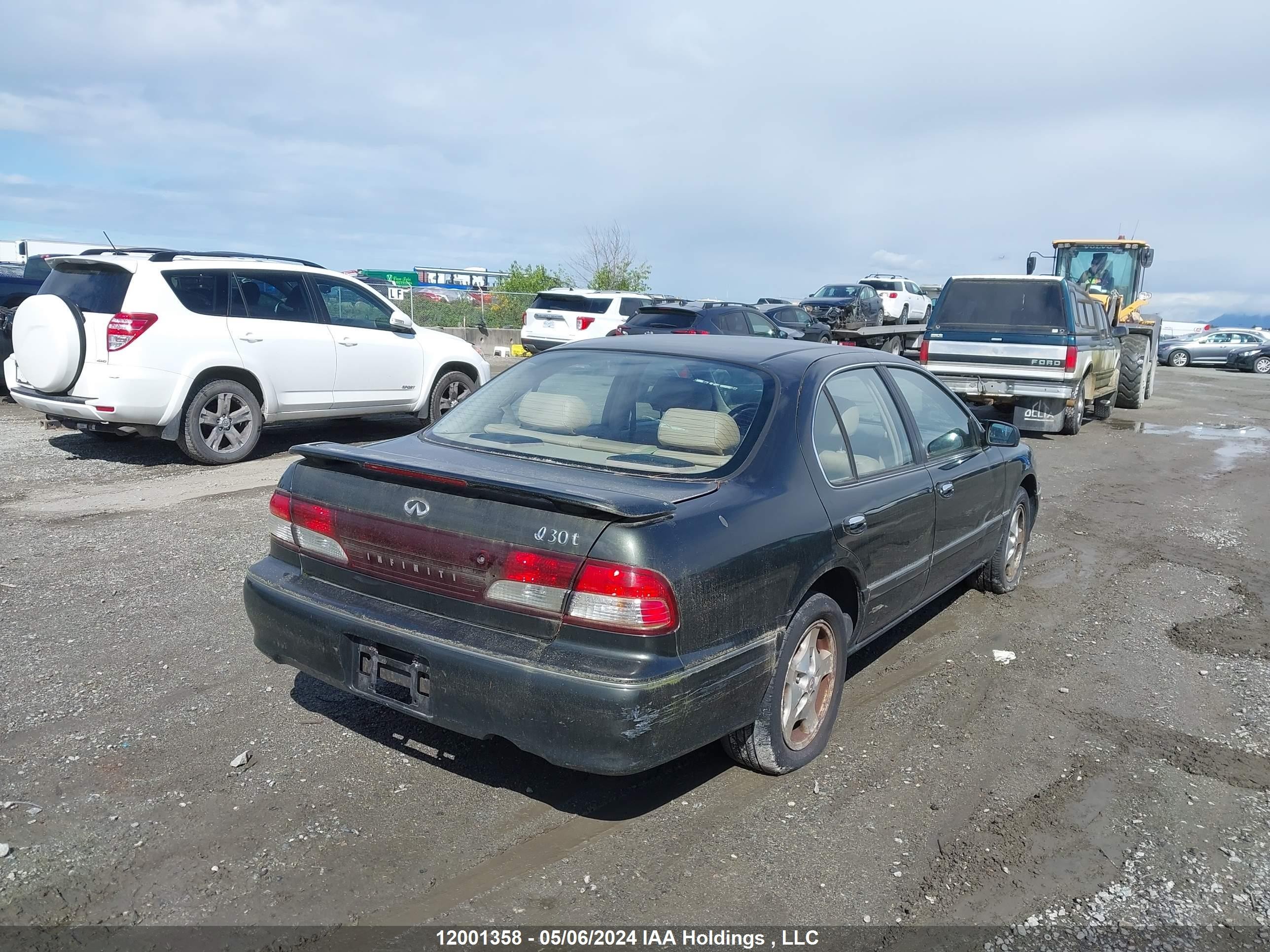 Photo 3 VIN: JNKCA21A1XT761706 - INFINITI I 