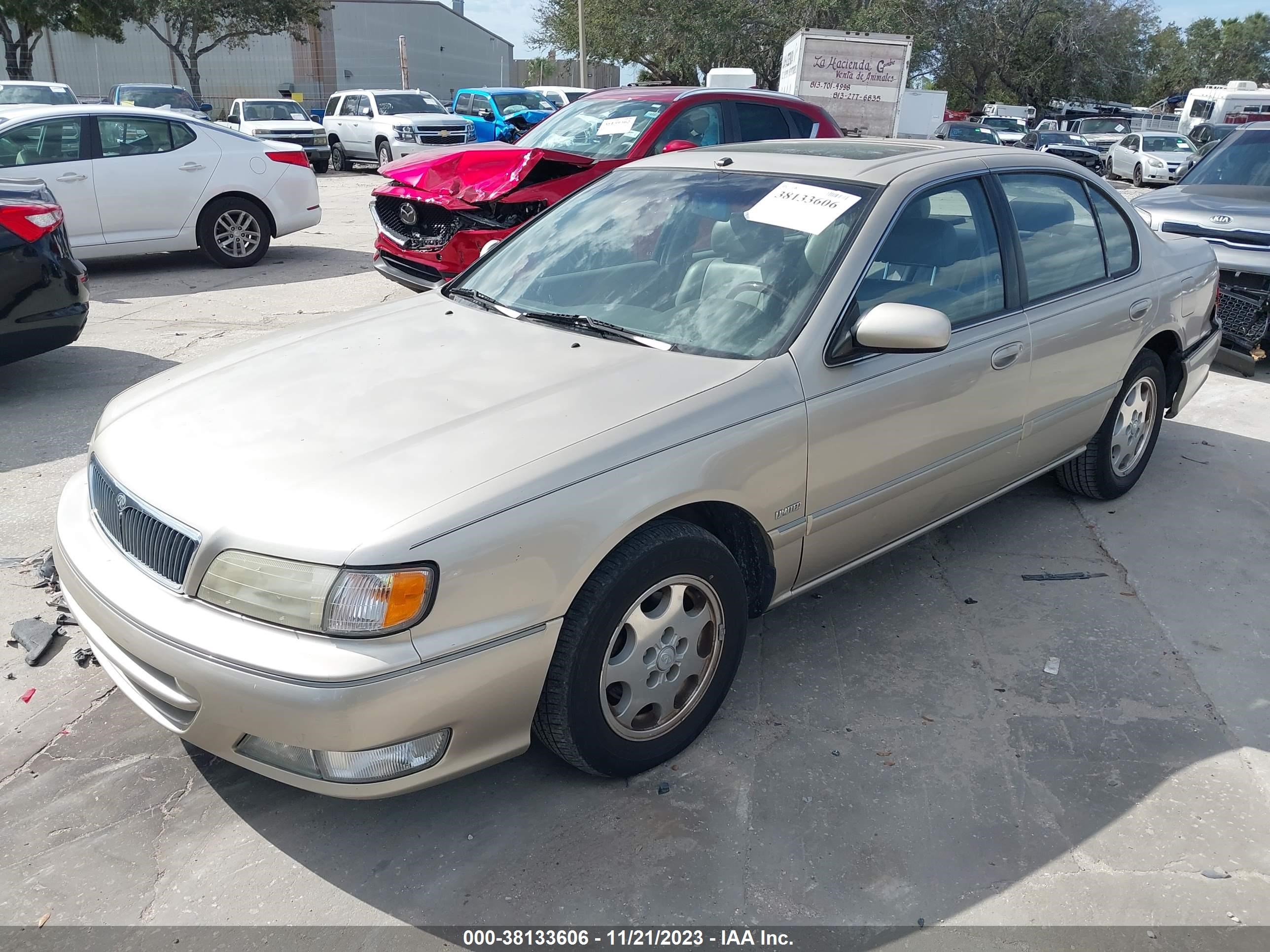 Photo 1 VIN: JNKCA21A4XT770786 - INFINITI I 