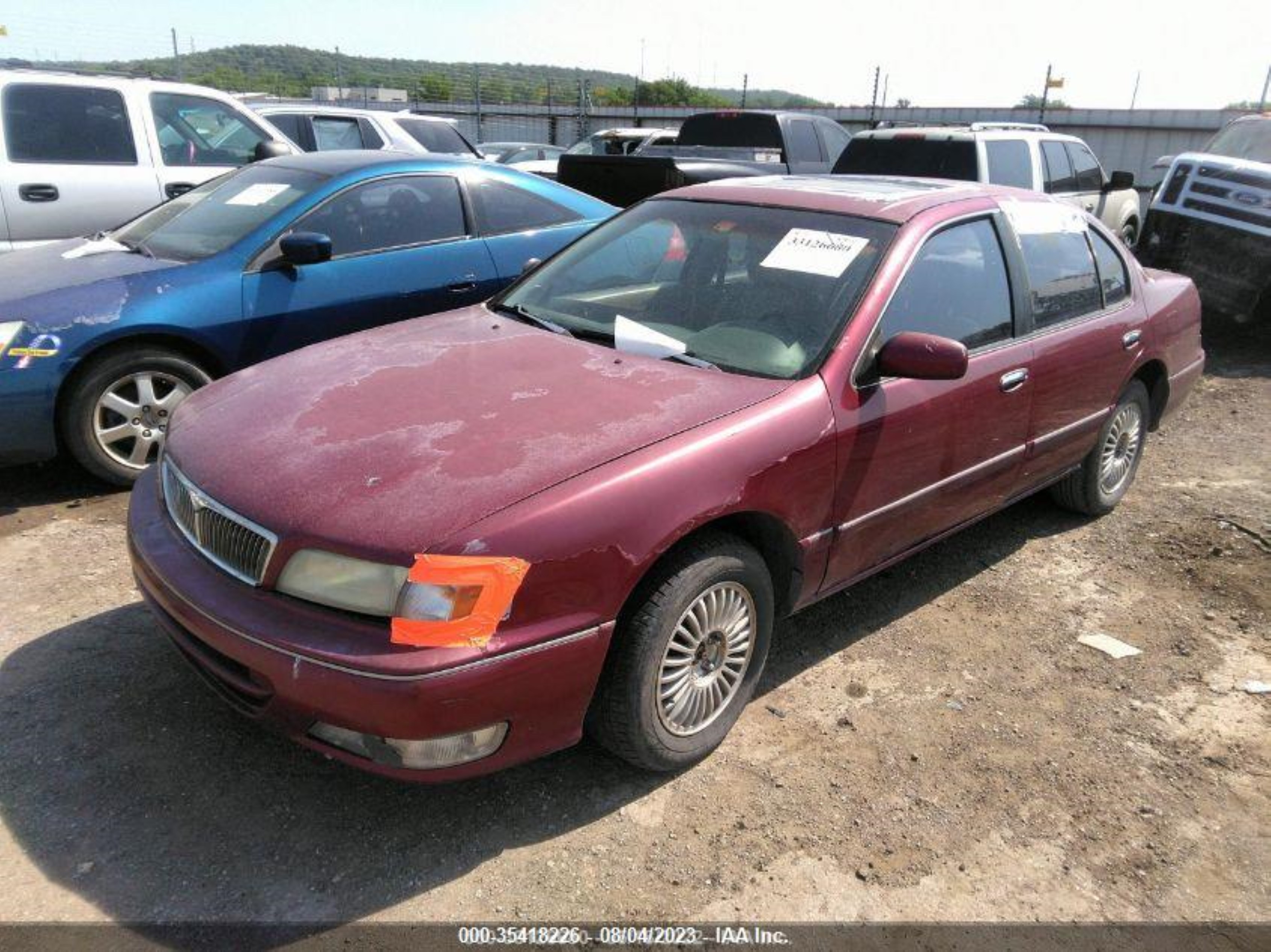 Photo 1 VIN: JNKCA21D9TT302864 - INFINITI I 