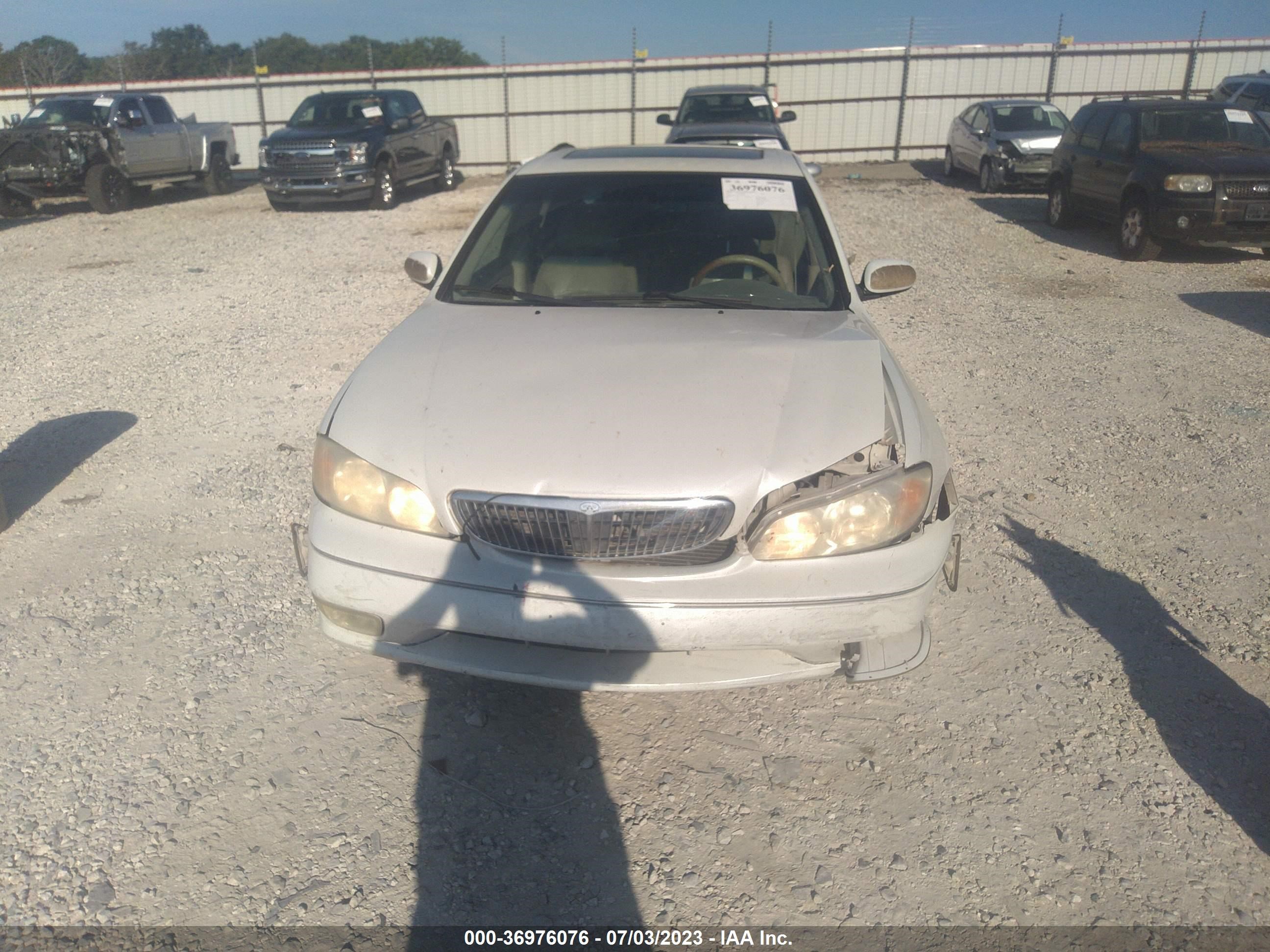 Photo 11 VIN: JNKCA31A71T018352 - INFINITI I 