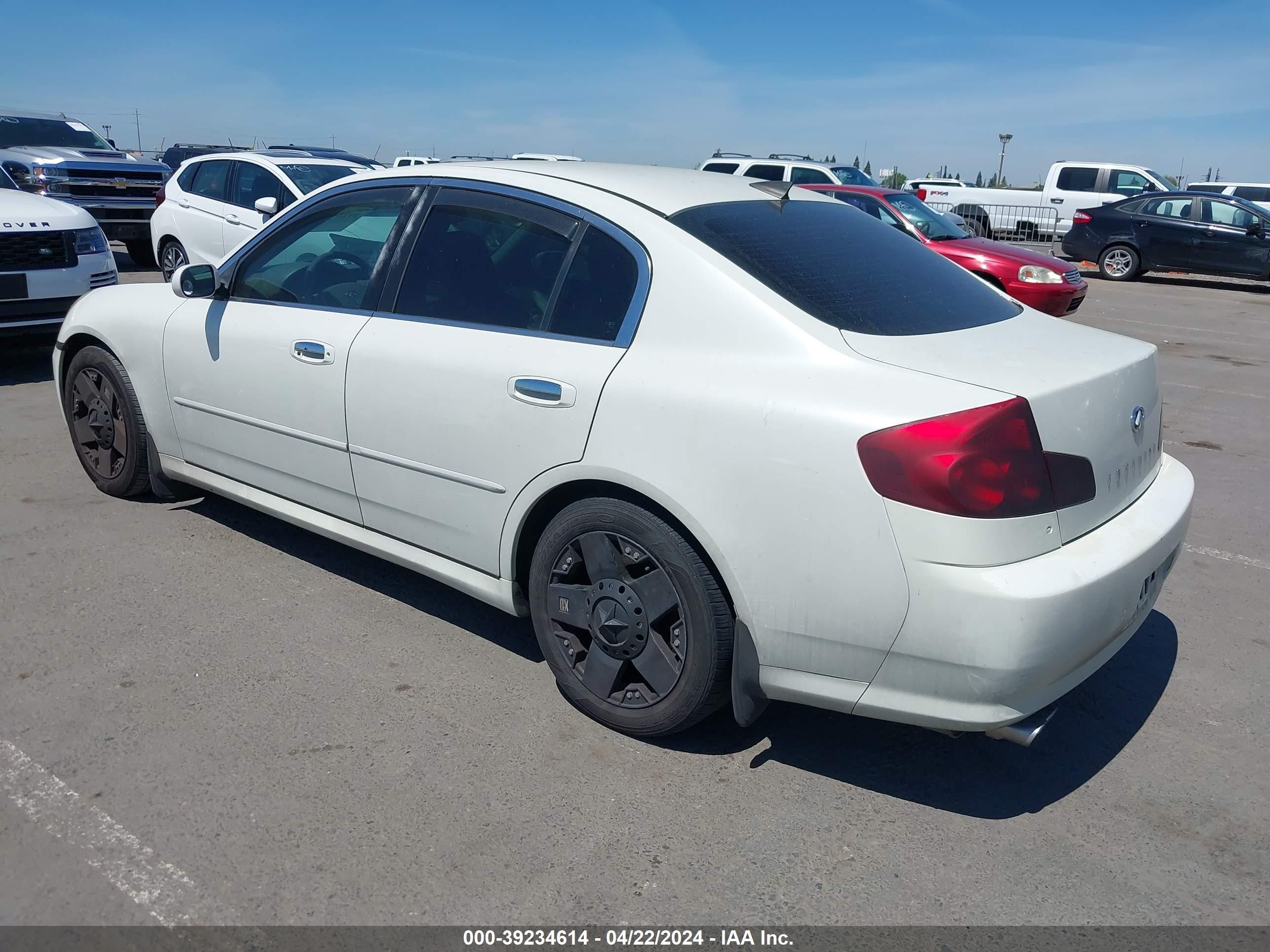 Photo 2 VIN: JNKCV51E05M203605 - INFINITI G 