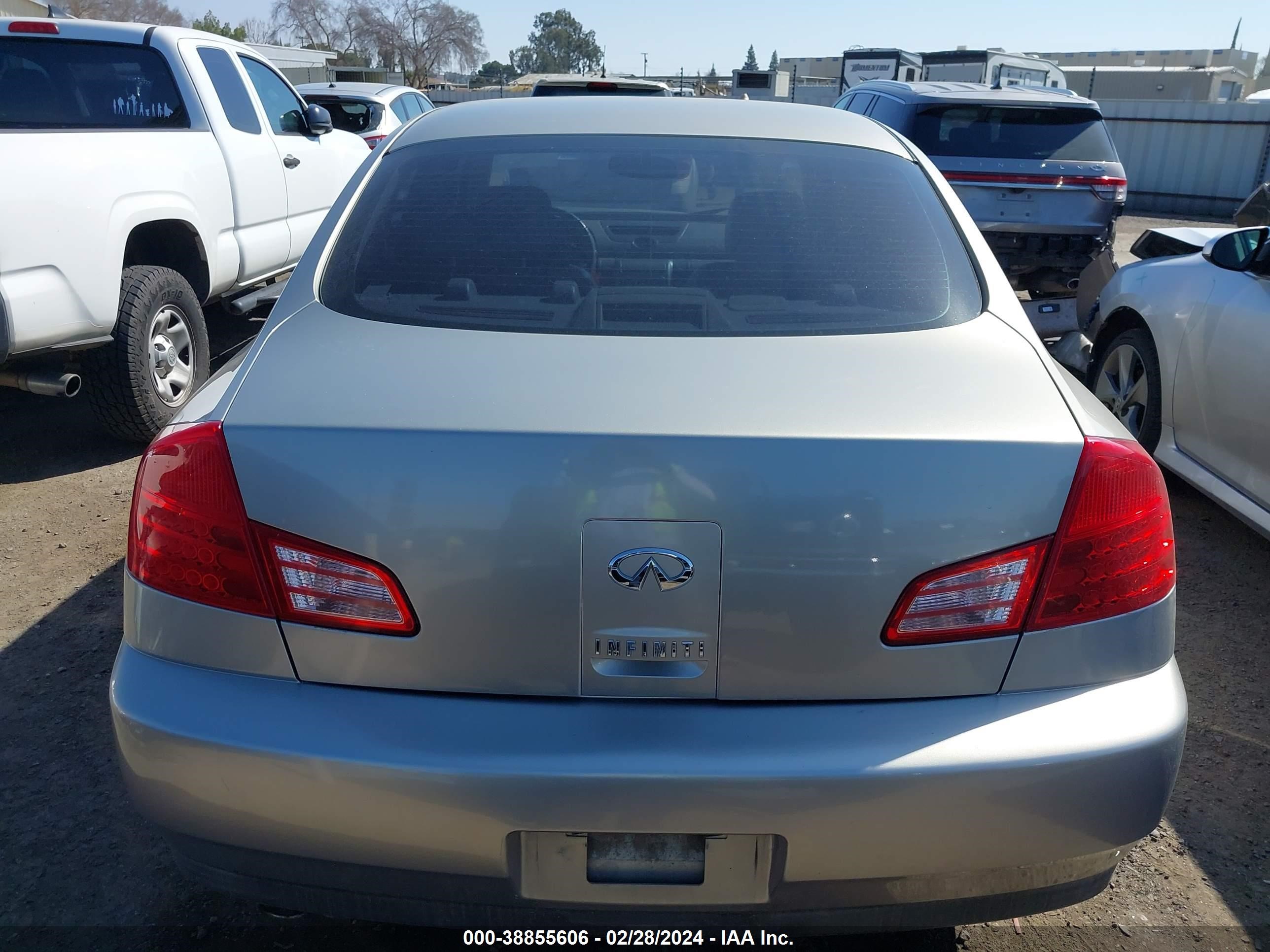 Photo 15 VIN: JNKCV51E13M008822 - INFINITI G 