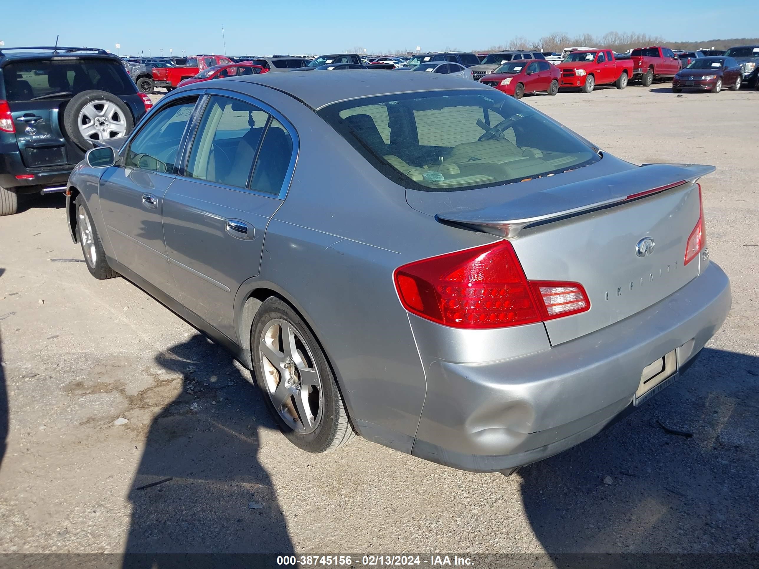 Photo 9 VIN: JNKCV51E33M300326 - INFINITI G 