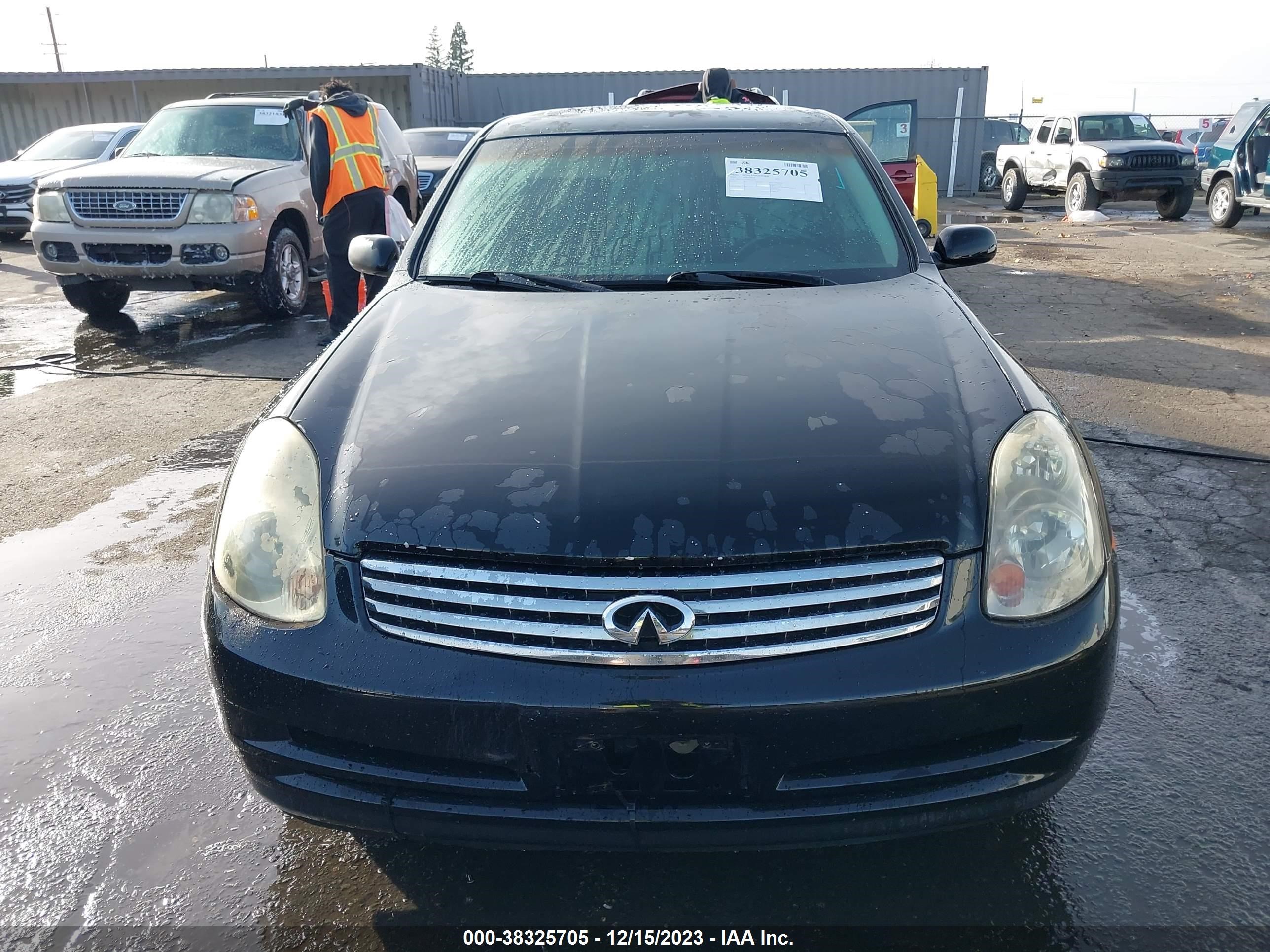 Photo 11 VIN: JNKCV51E34M610736 - INFINITI G 