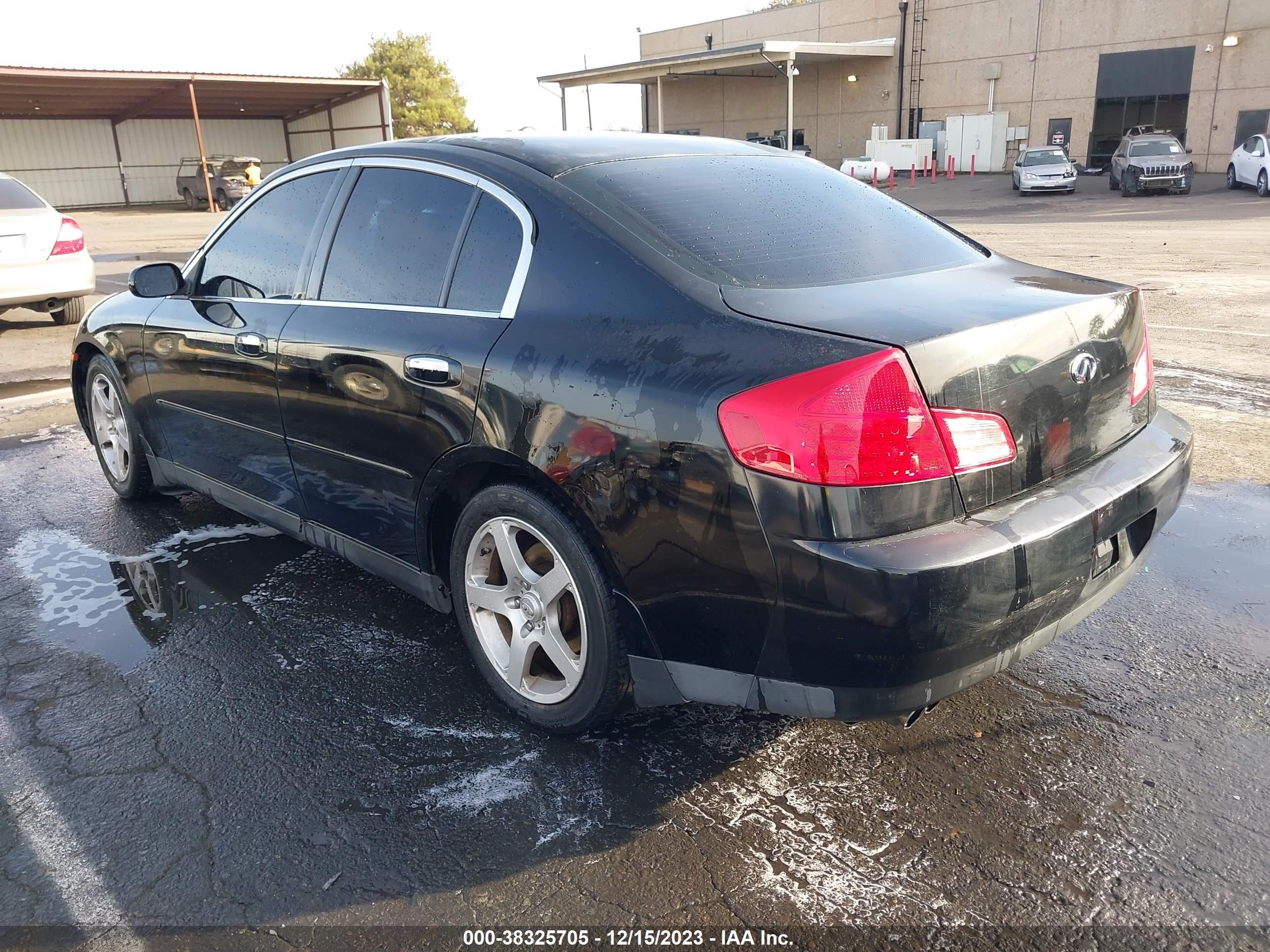 Photo 2 VIN: JNKCV51E34M610736 - INFINITI G 