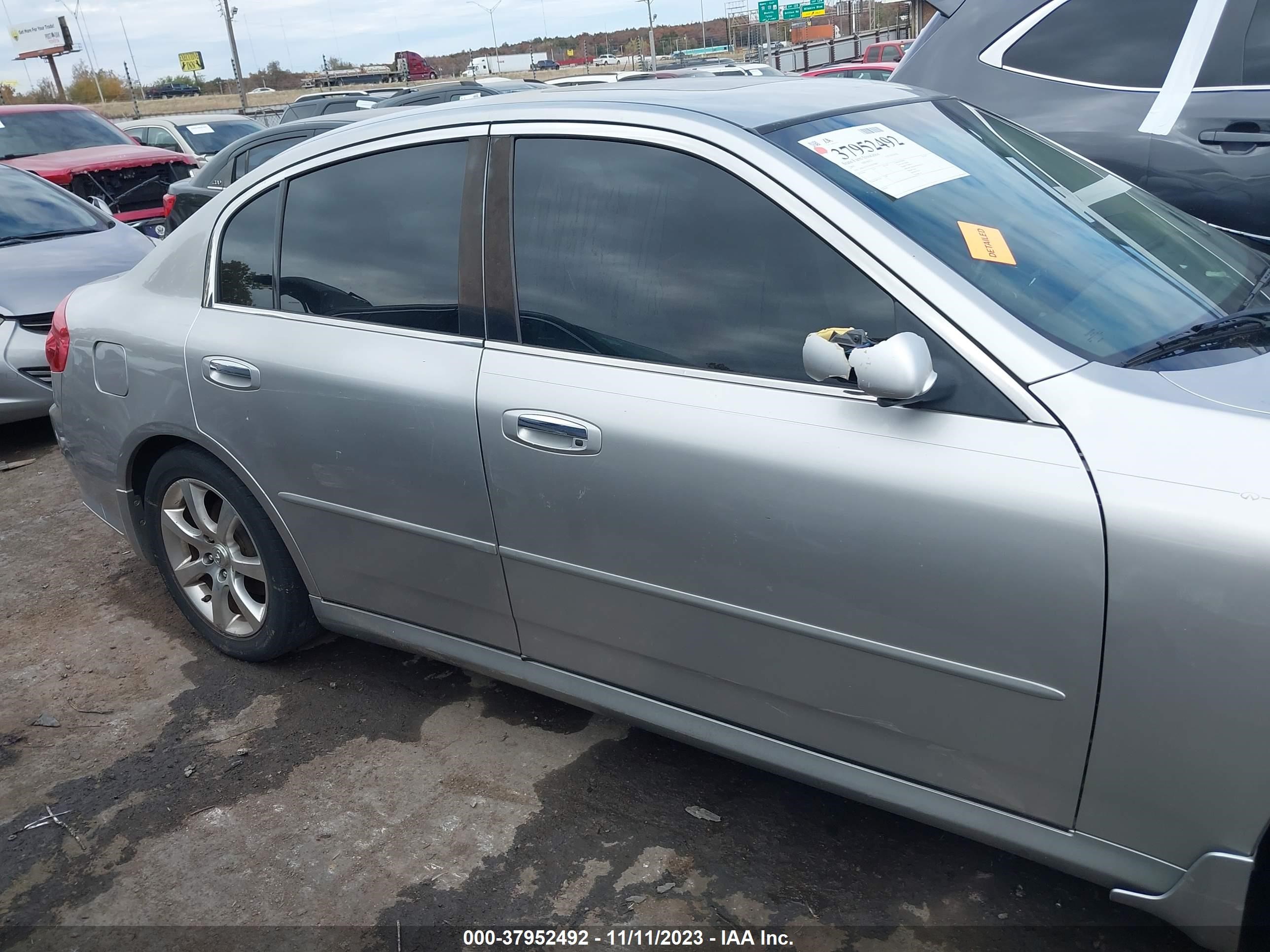 Photo 12 VIN: JNKCV51E45M200867 - INFINITI G 