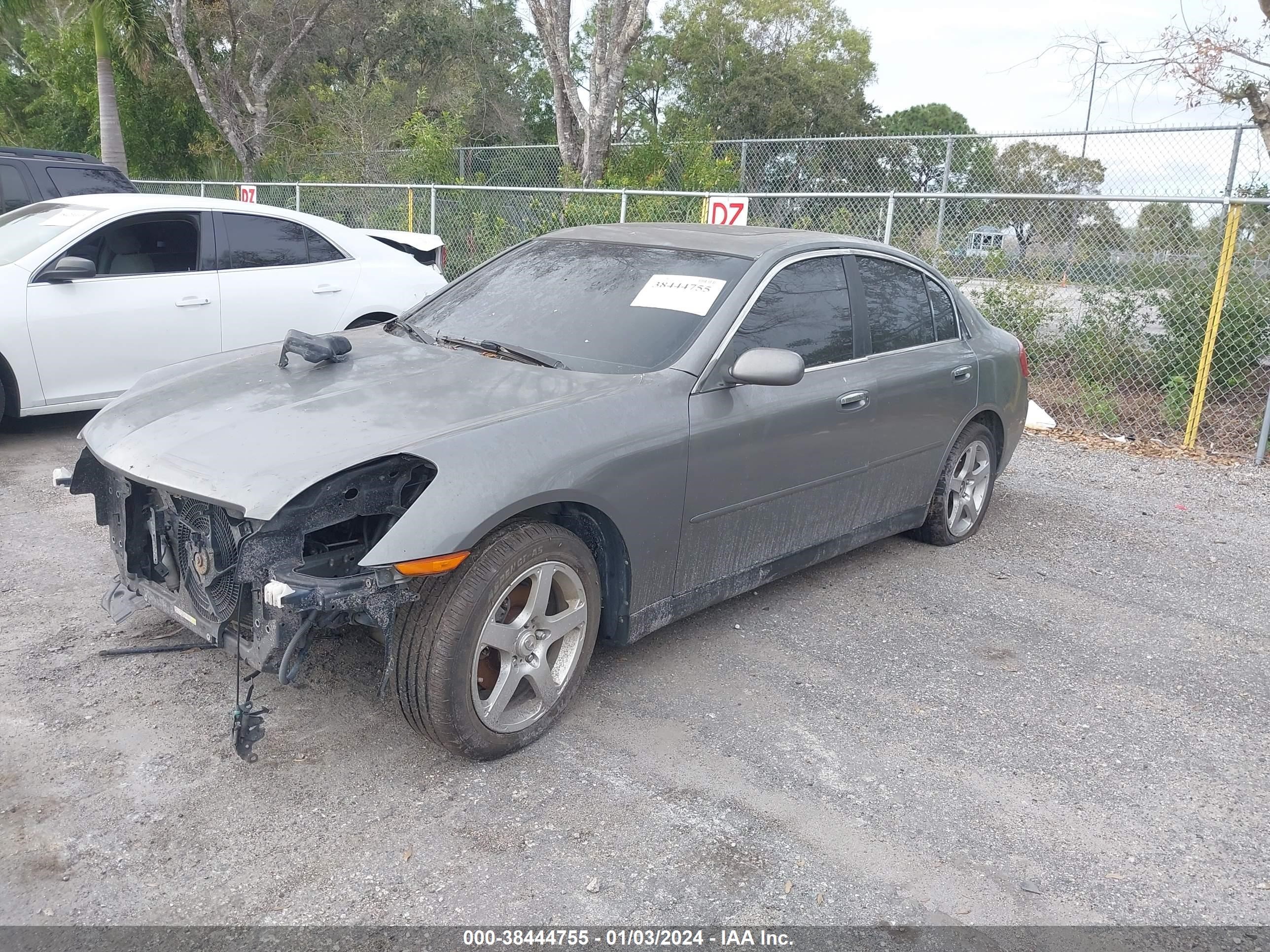 Photo 1 VIN: JNKCV51E54M106706 - INFINITI G 