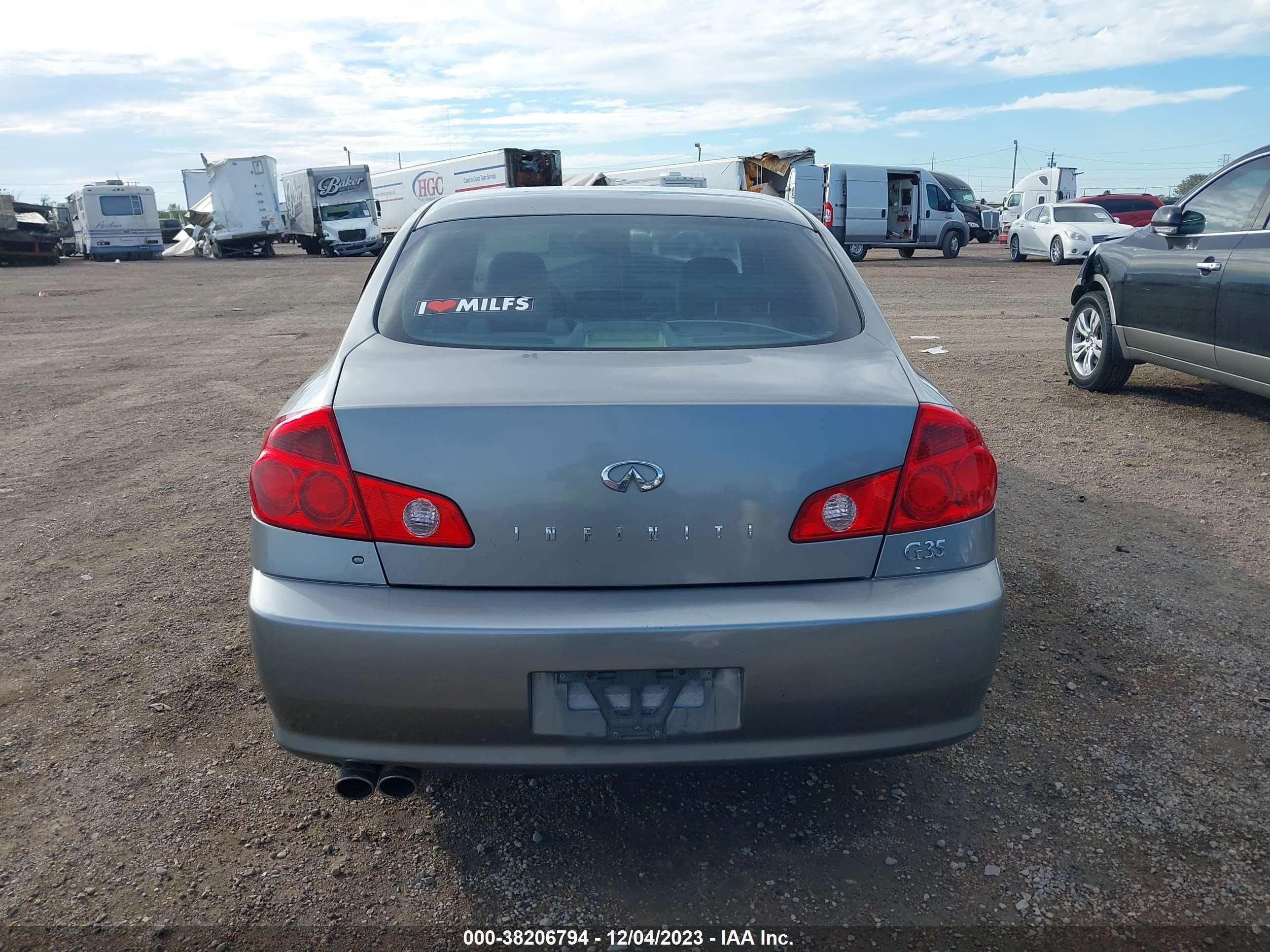 Photo 15 VIN: JNKCV51E55M217533 - INFINITI G 