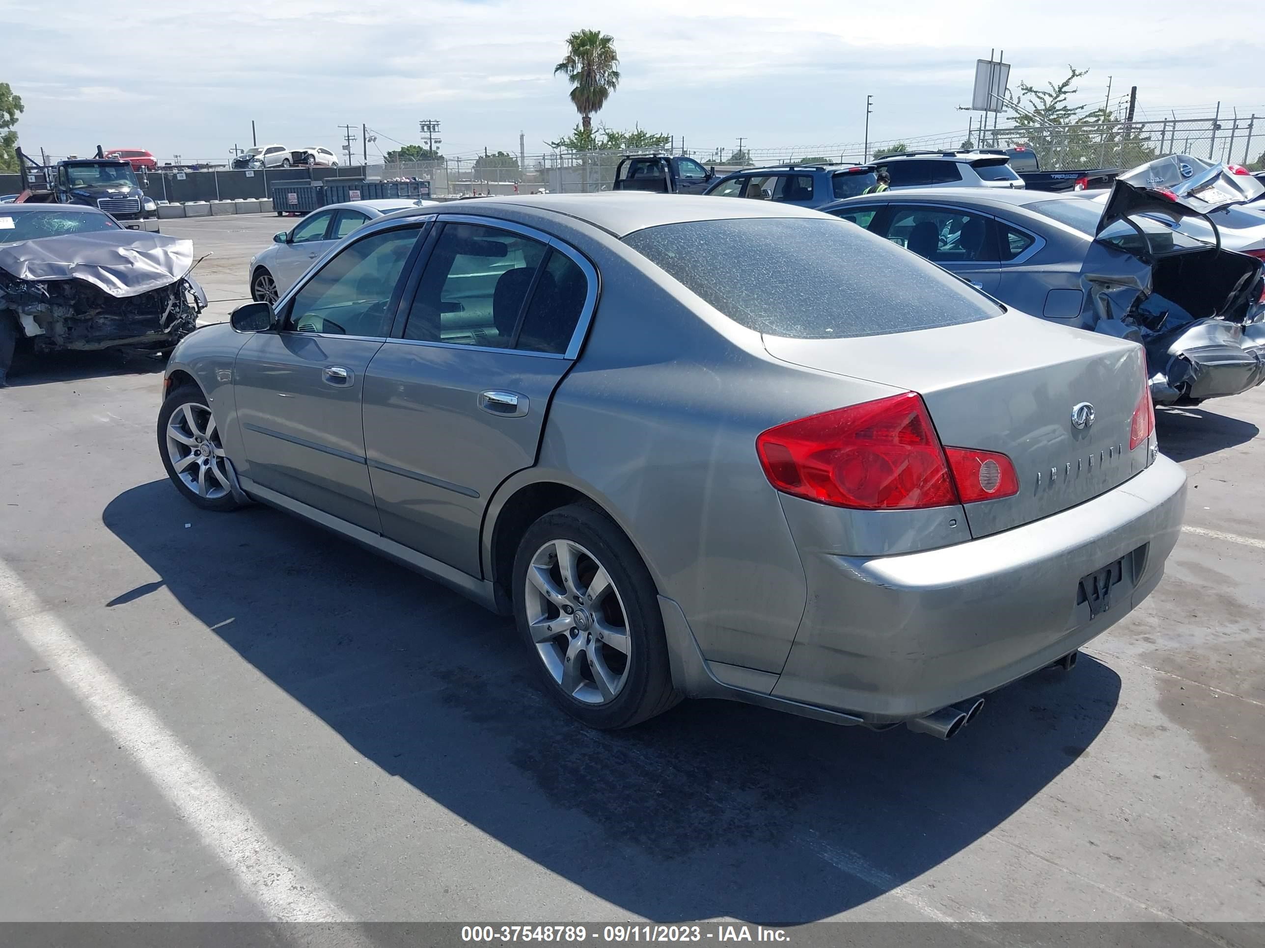 Photo 2 VIN: JNKCV51E65M224250 - INFINITI G 