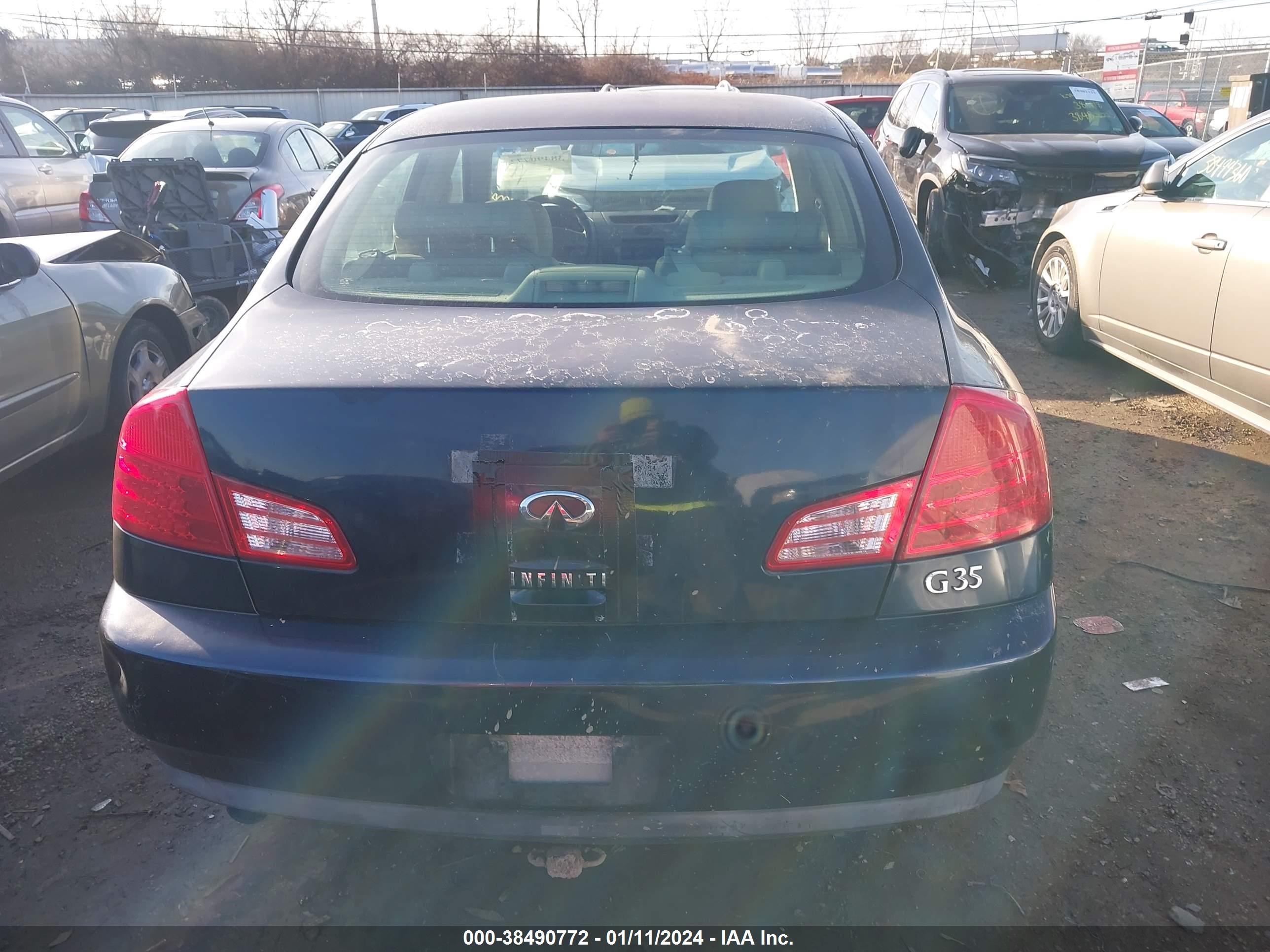 Photo 15 VIN: JNKCV51E83M000412 - INFINITI G 