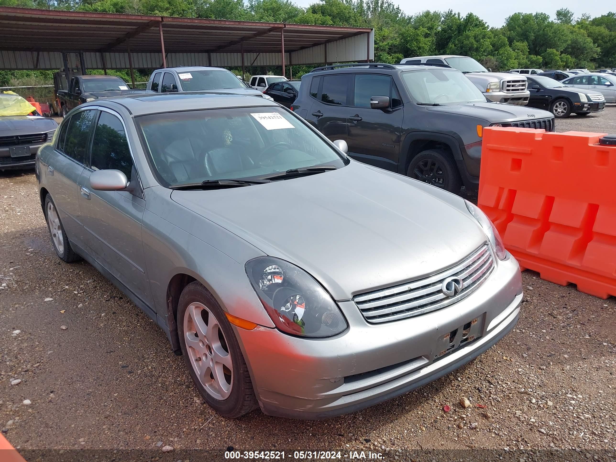 Photo 1 VIN: JNKCV51E84M608318 - INFINITI G 