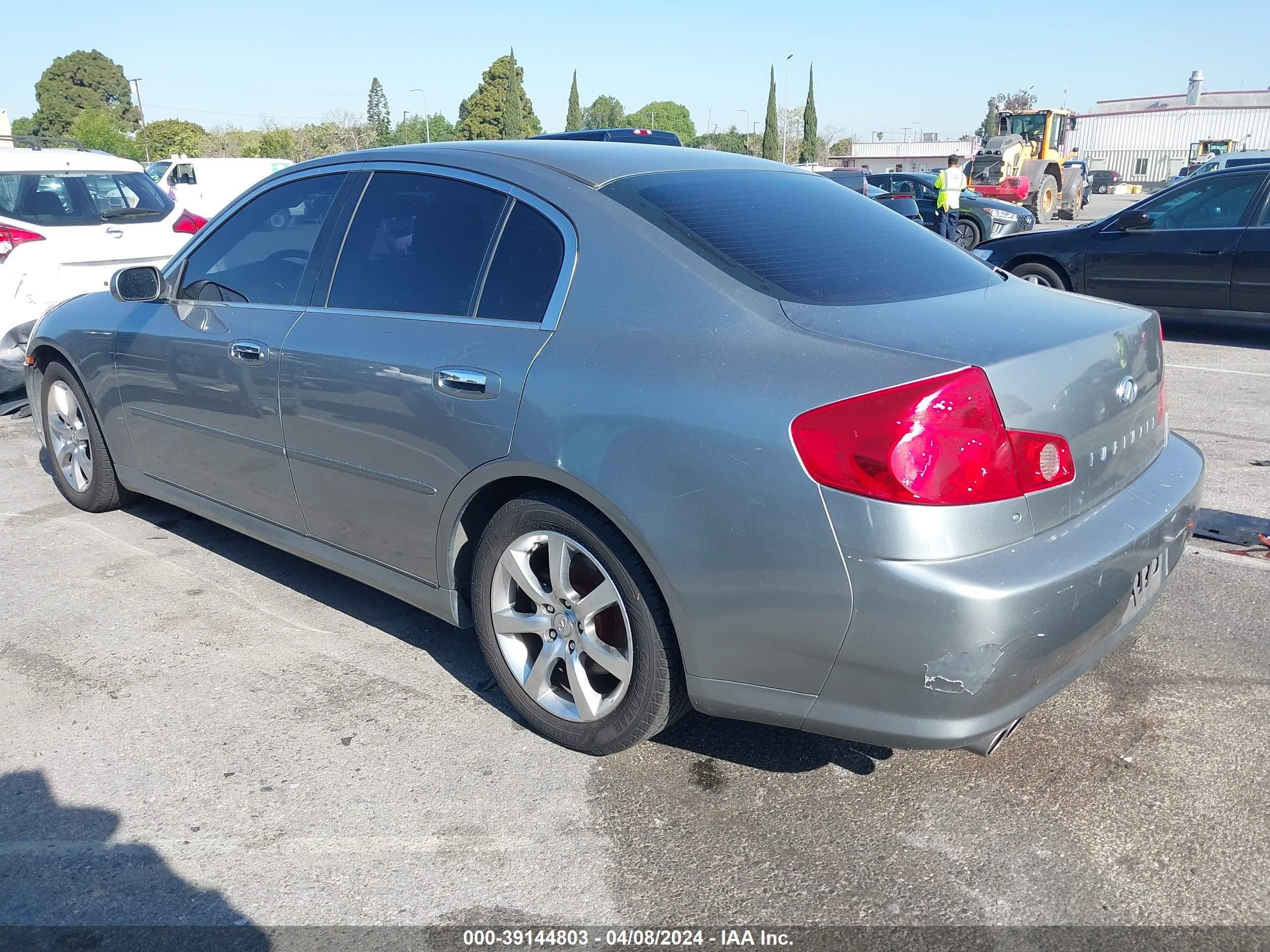 Photo 2 VIN: JNKCV51E96M514127 - INFINITI G 