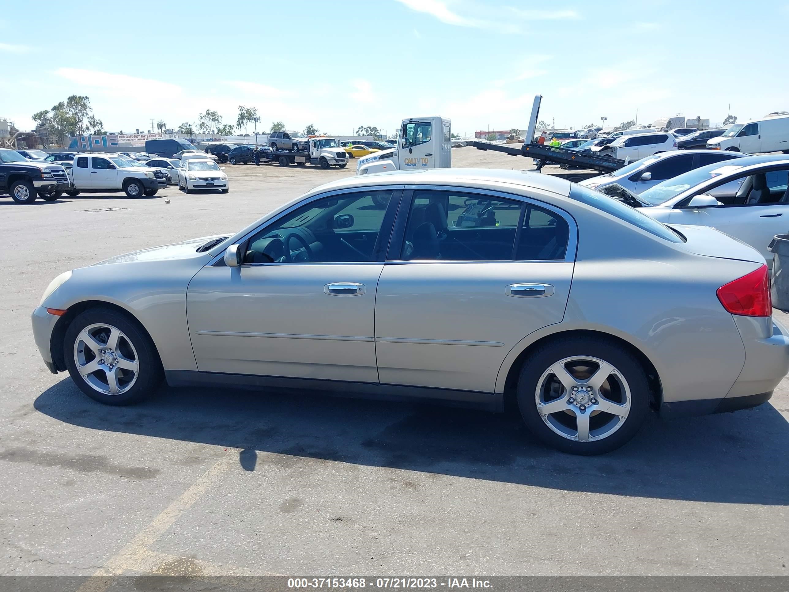 Photo 13 VIN: JNKCV51EX3M311341 - INFINITI G 