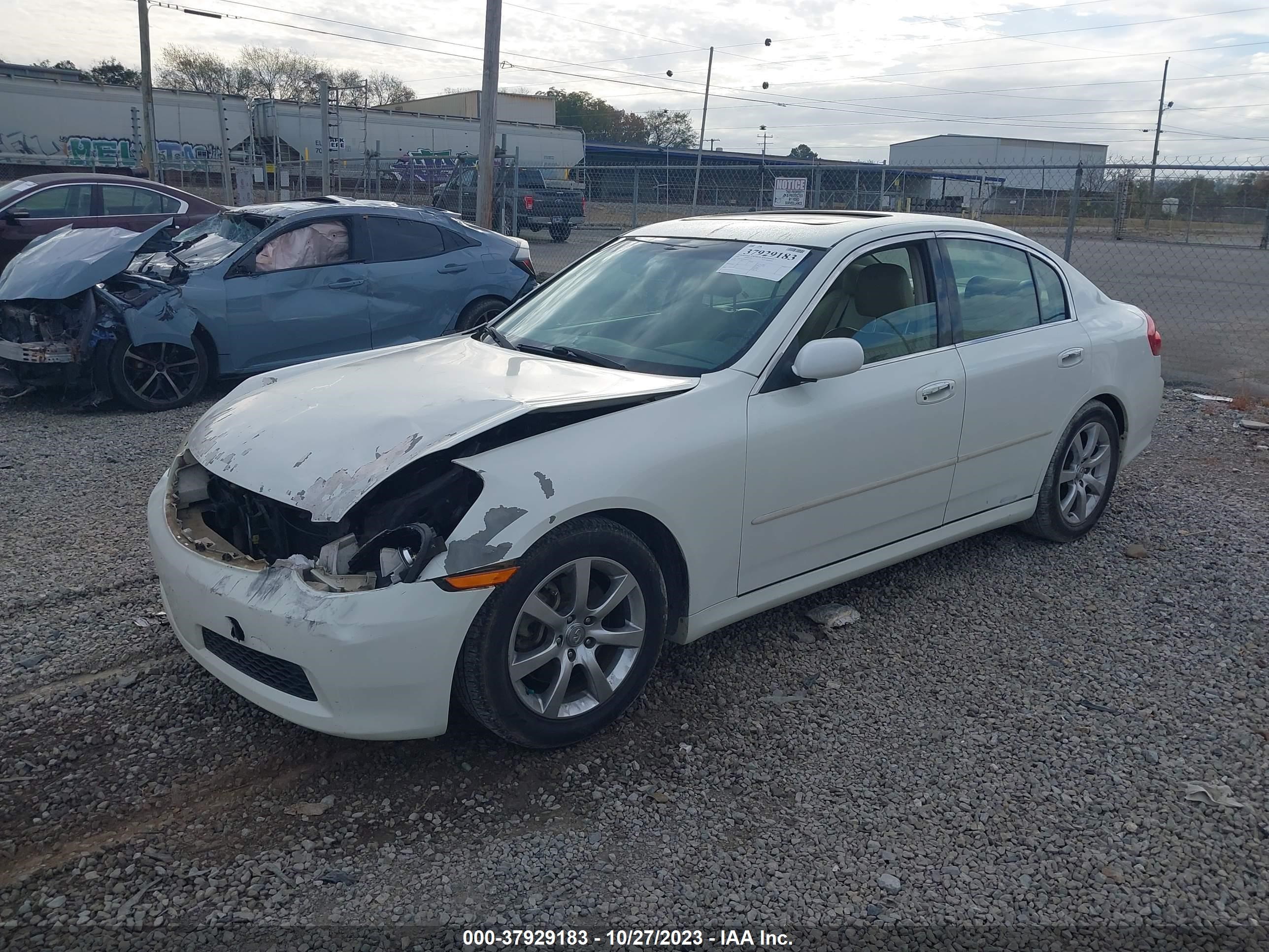 Photo 1 VIN: JNKCV51EX5M203711 - INFINITI G 