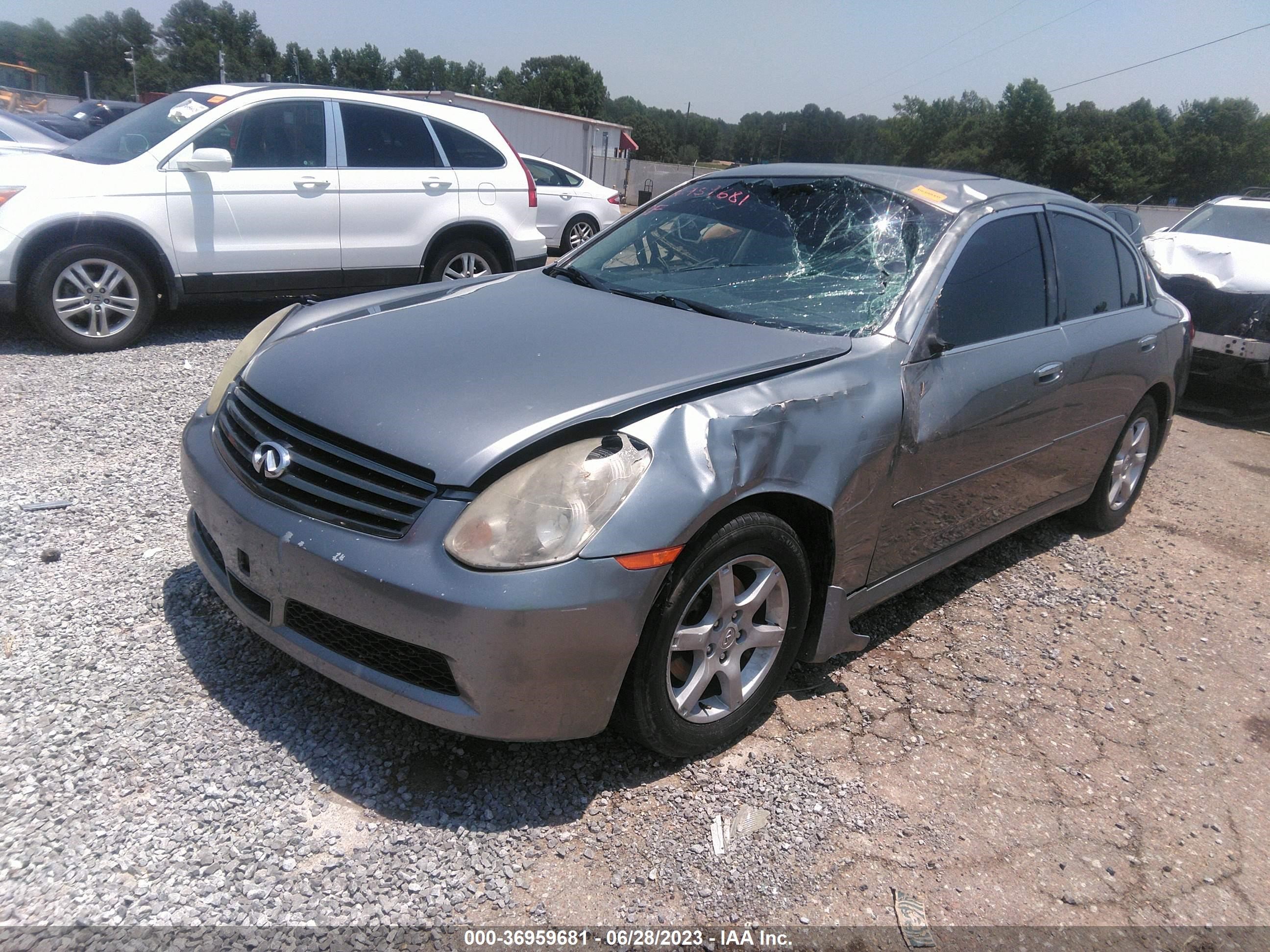 Photo 1 VIN: JNKCV51F35M307157 - INFINITI G 