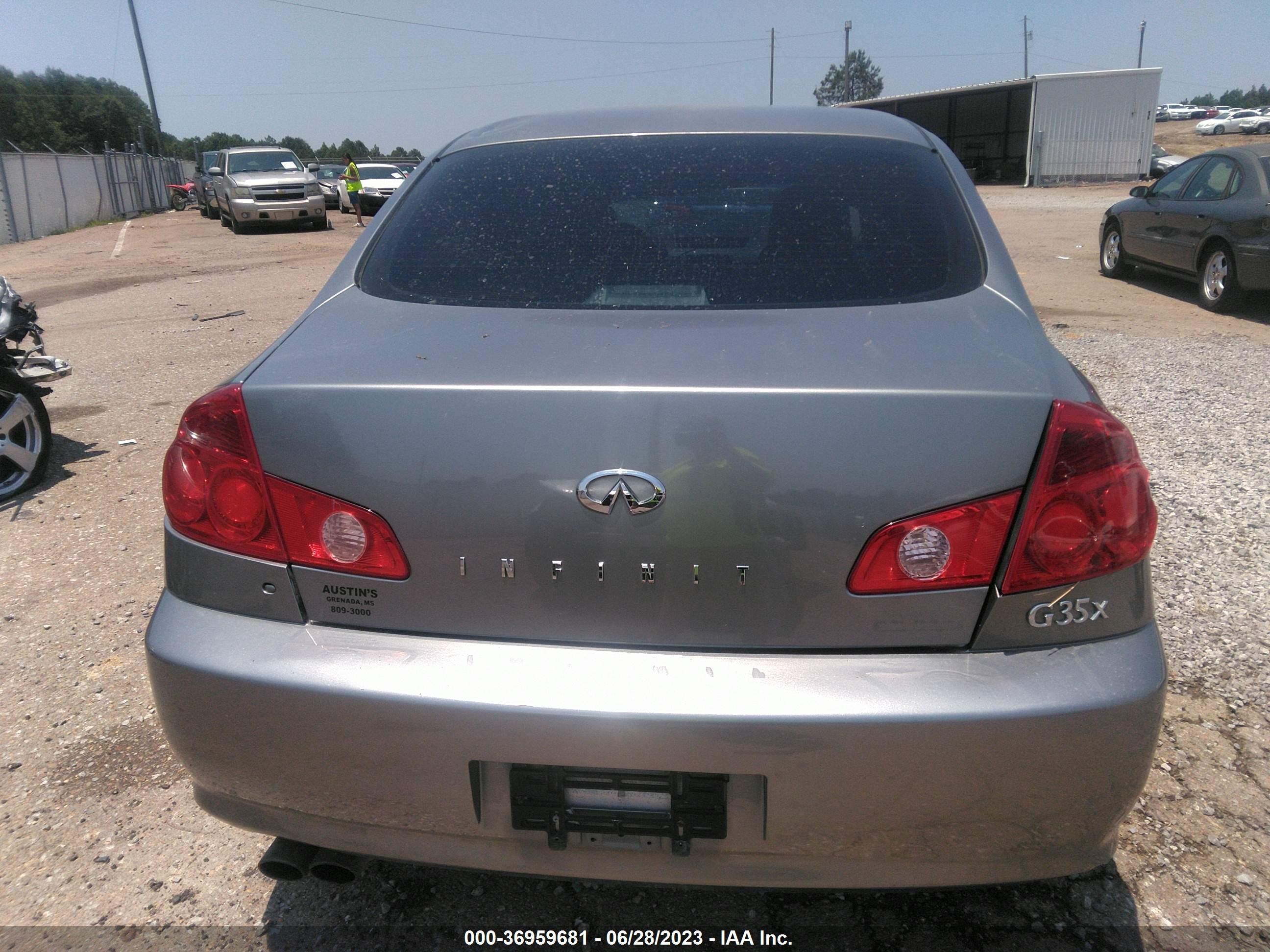 Photo 15 VIN: JNKCV51F35M307157 - INFINITI G 