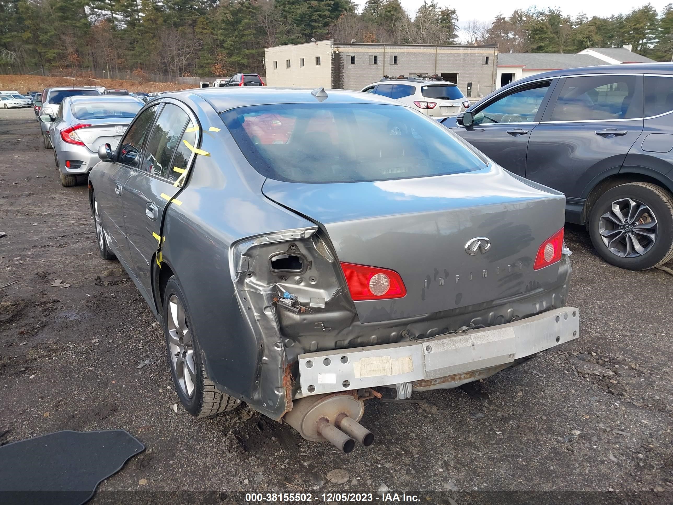 Photo 2 VIN: JNKCV51F76M601503 - INFINITI G 