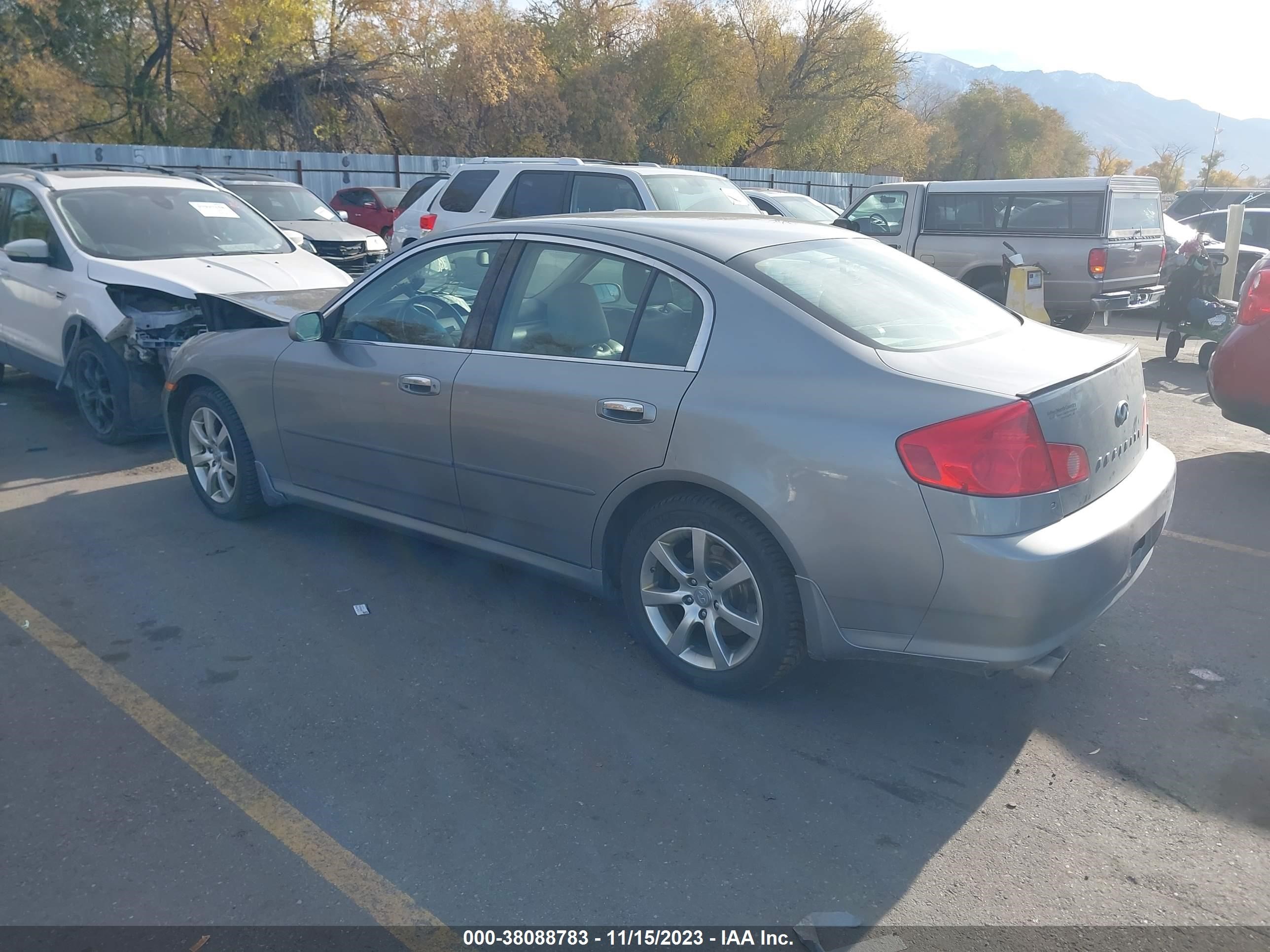 Photo 2 VIN: JNKCV51FX6M612754 - INFINITI NULL 