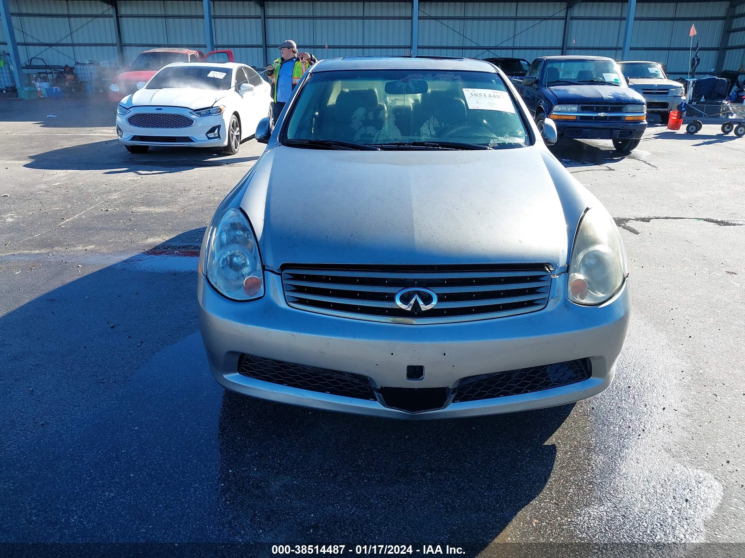 Photo 5 VIN: JNKCV51FX6M613614 - INFINITI G 