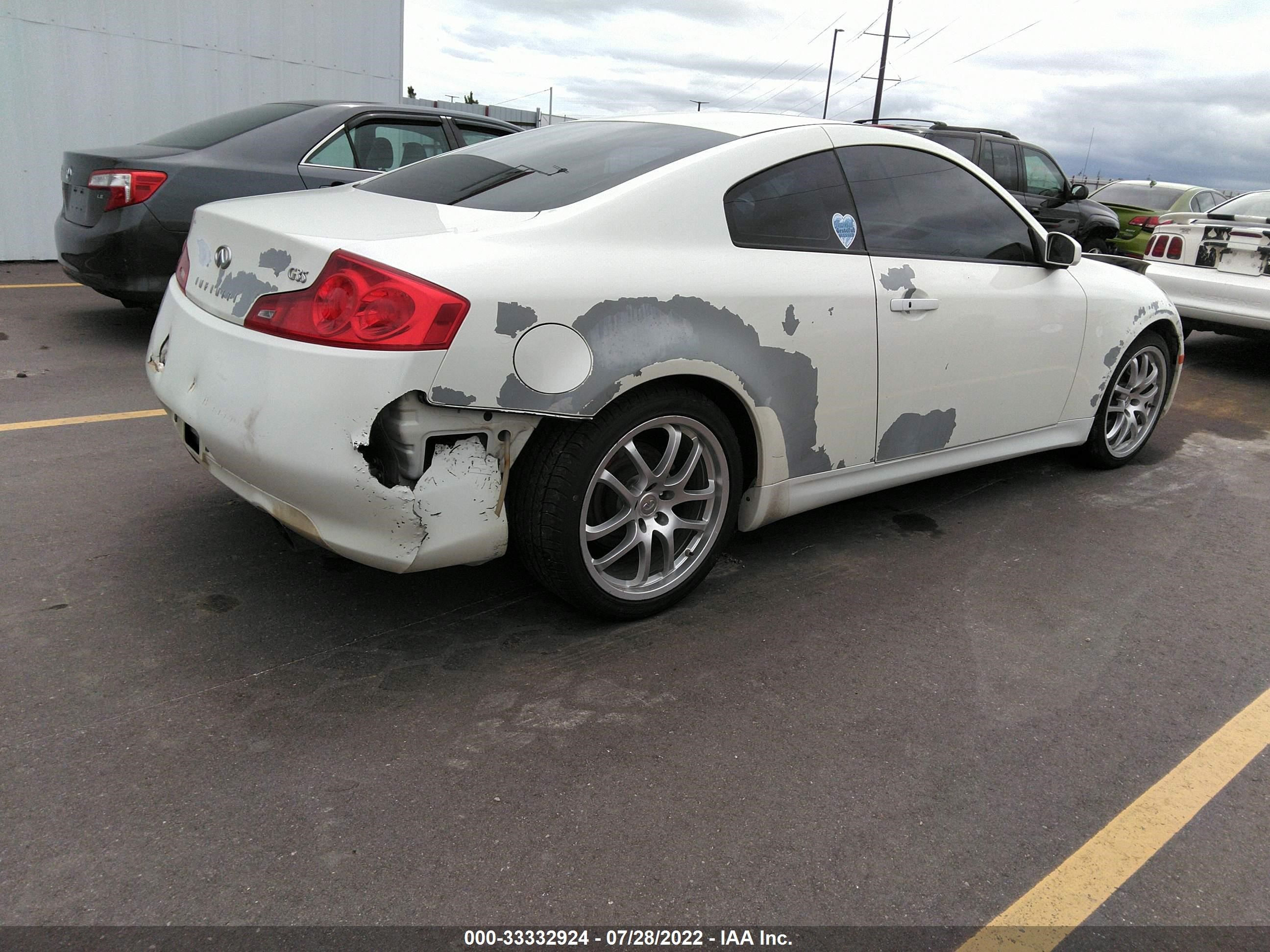 Photo 3 VIN: JNKCV54E16M709957 - INFINITI G 