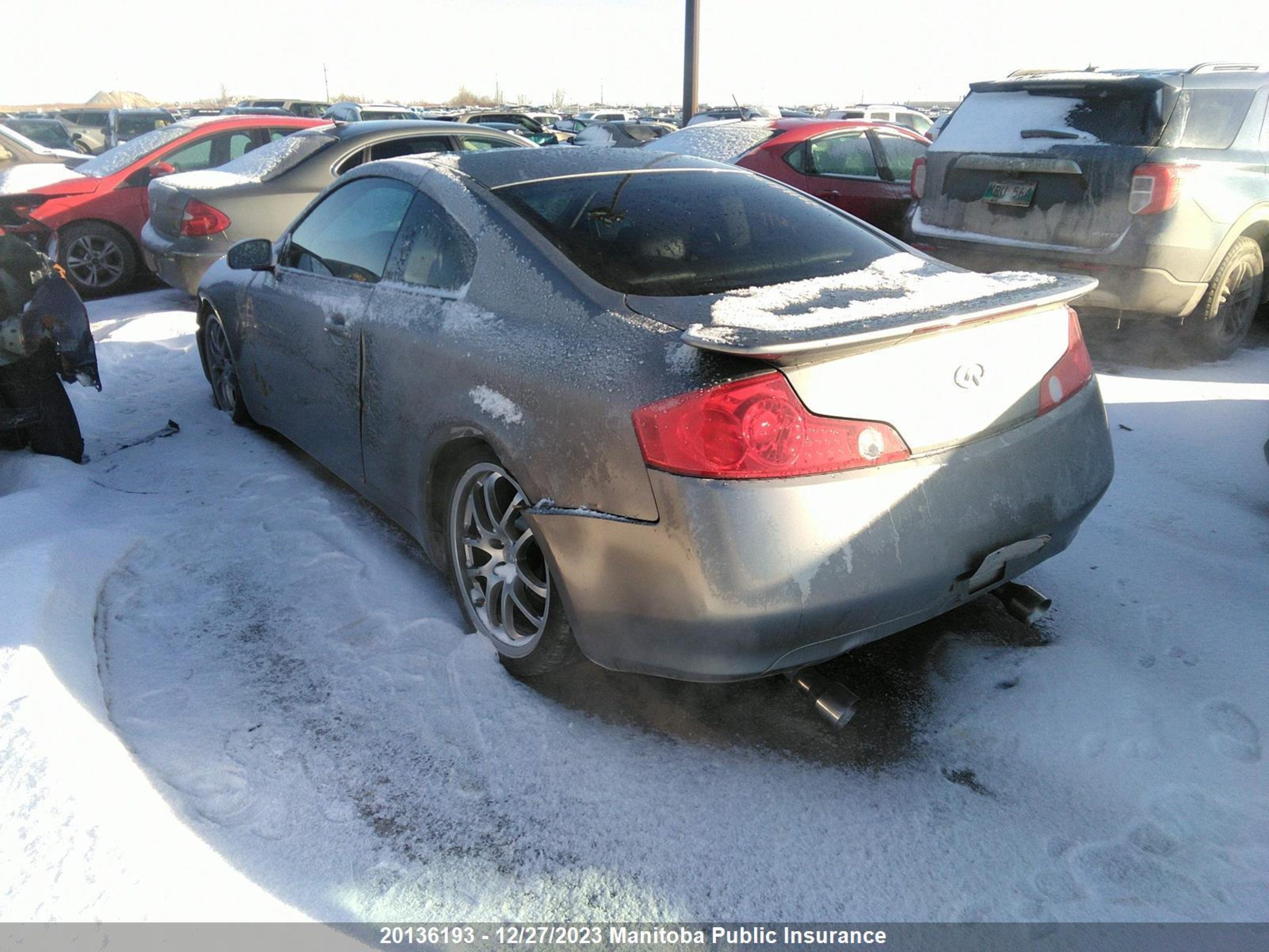 Photo 2 VIN: JNKCV54E25M408595 - INFINITI G 