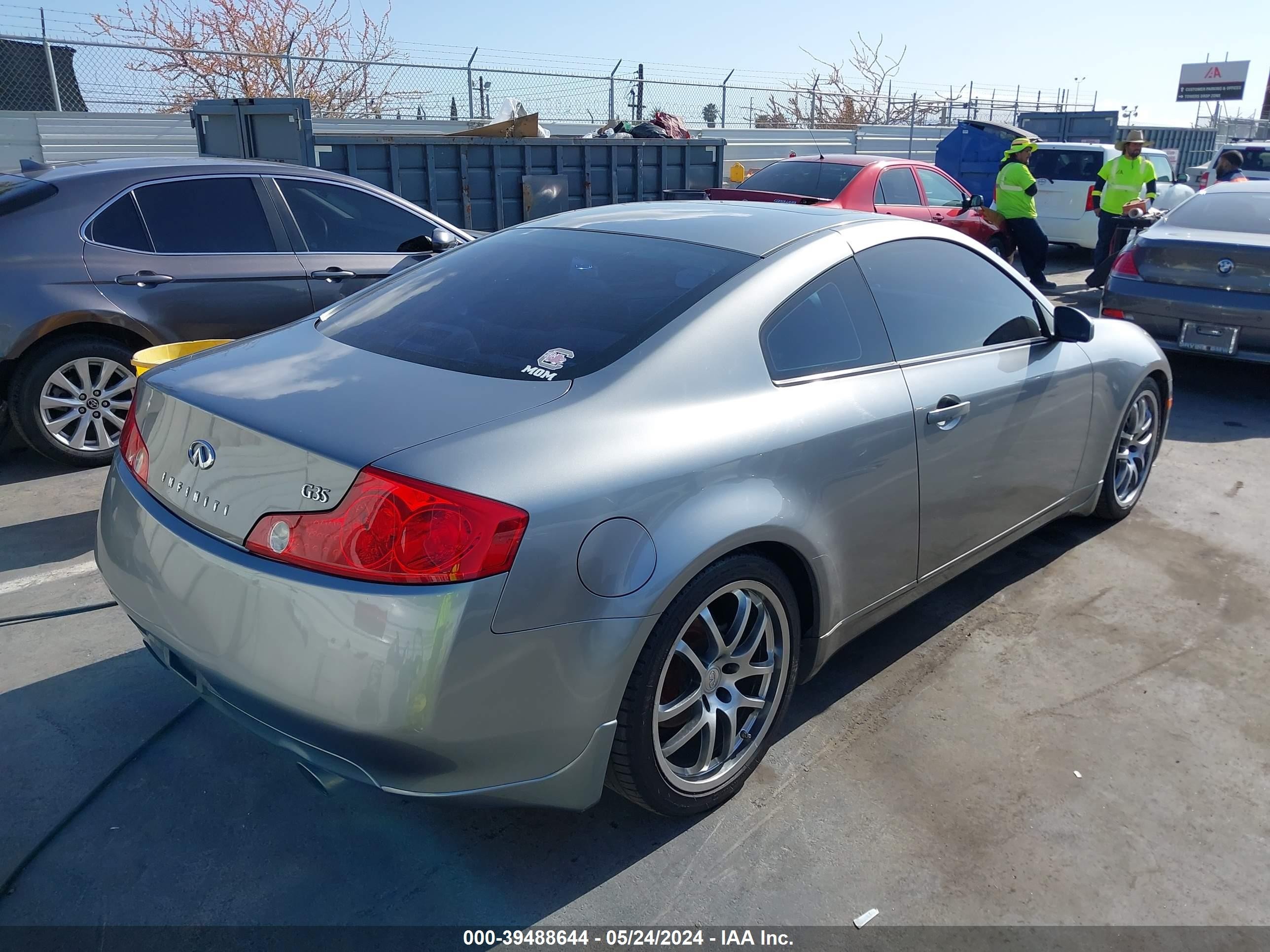 Photo 3 VIN: JNKCV54E25M412002 - INFINITI G 