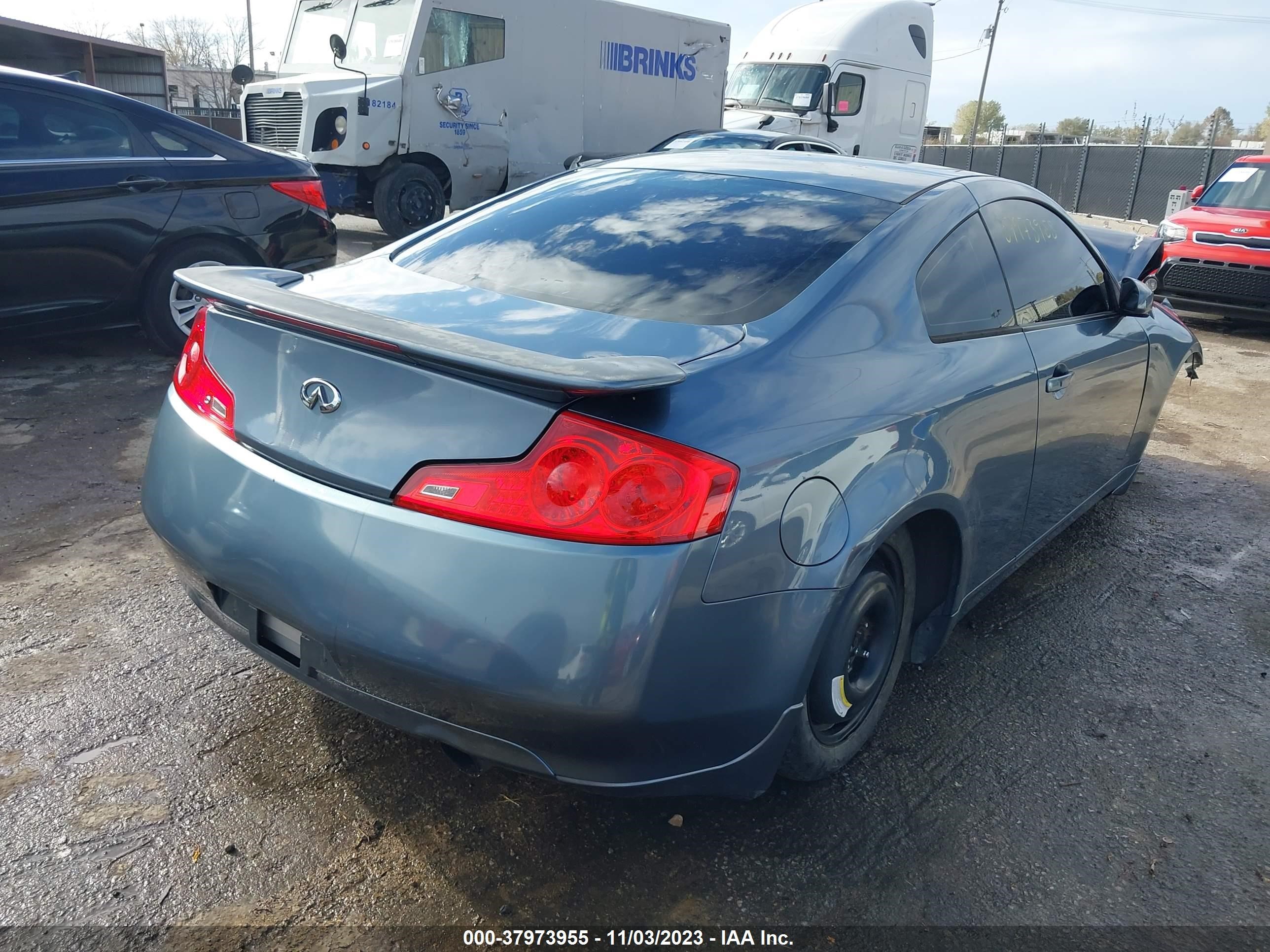 Photo 3 VIN: JNKCV54E26M707201 - INFINITI G 