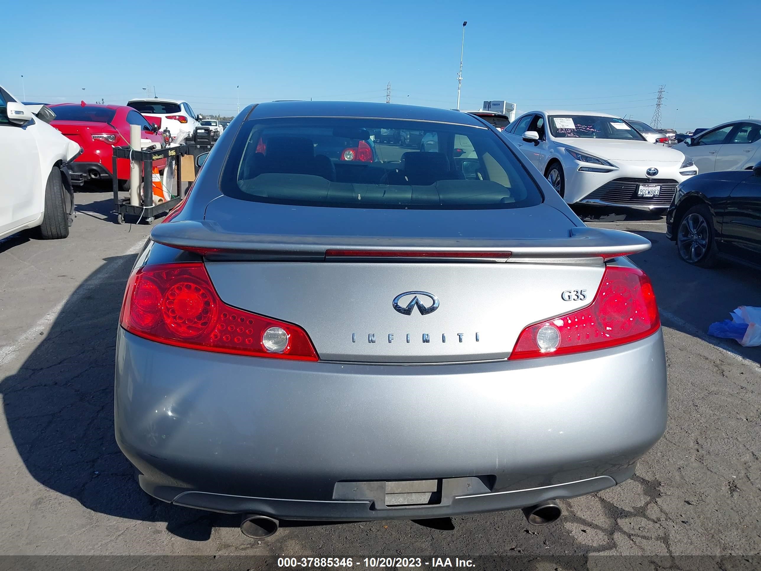 Photo 16 VIN: JNKCV54E34M302686 - INFINITI G 