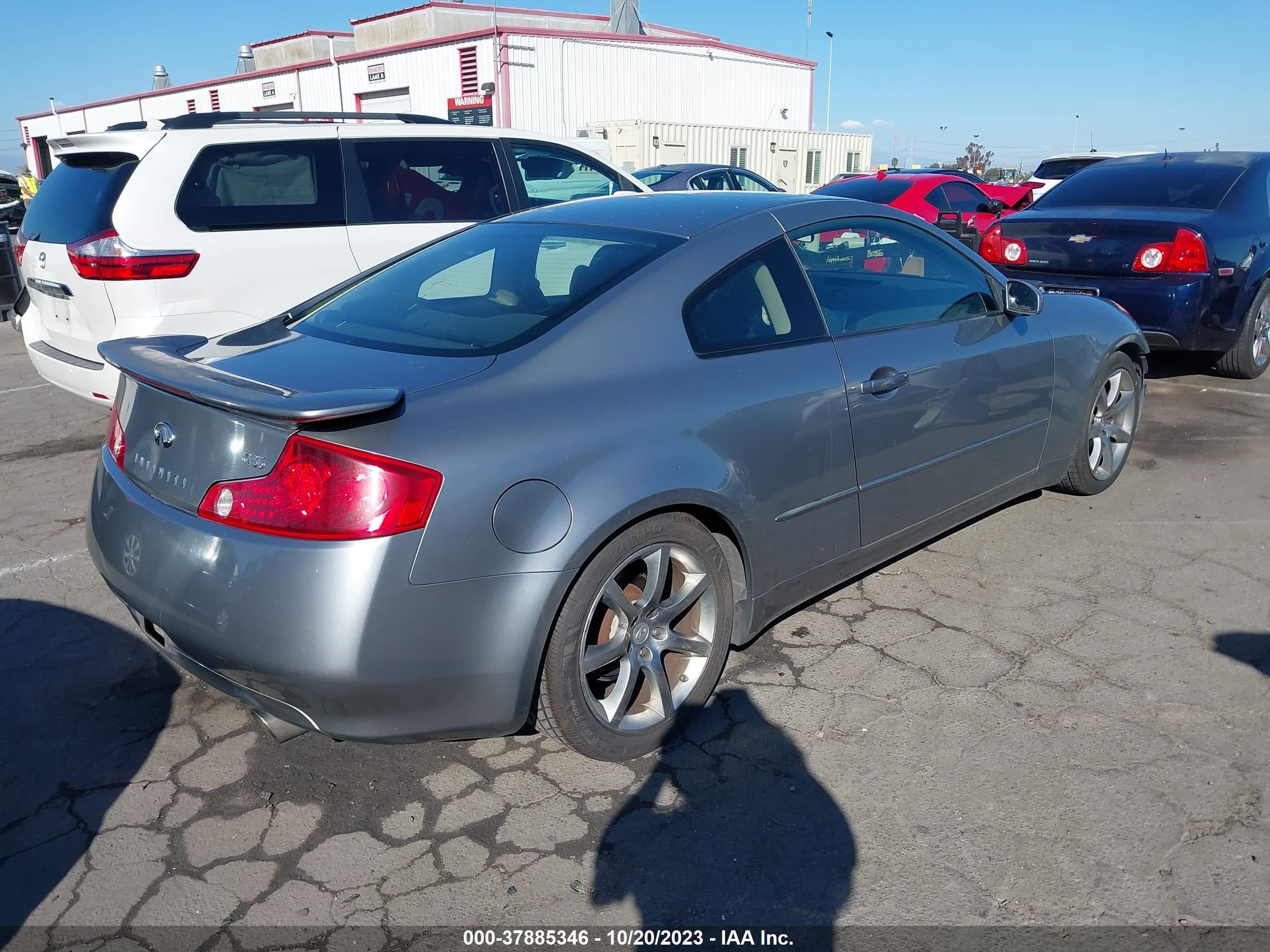 Photo 3 VIN: JNKCV54E34M302686 - INFINITI G 