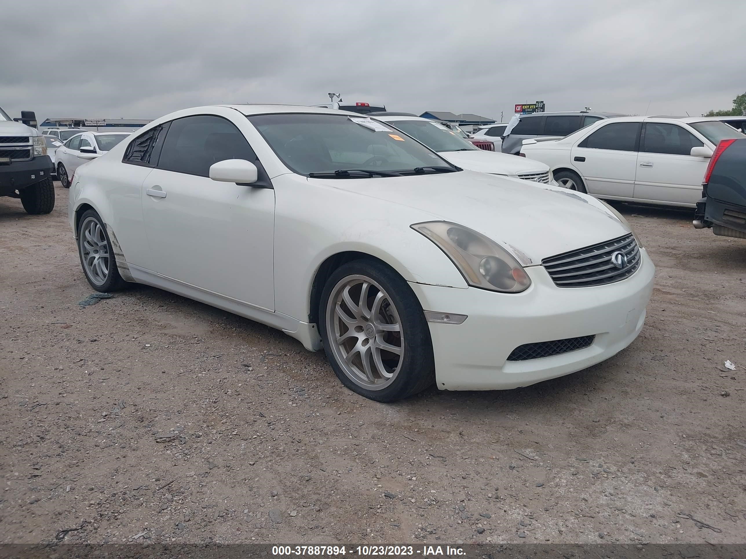 Photo 0 VIN: JNKCV54E34M815100 - INFINITI G 