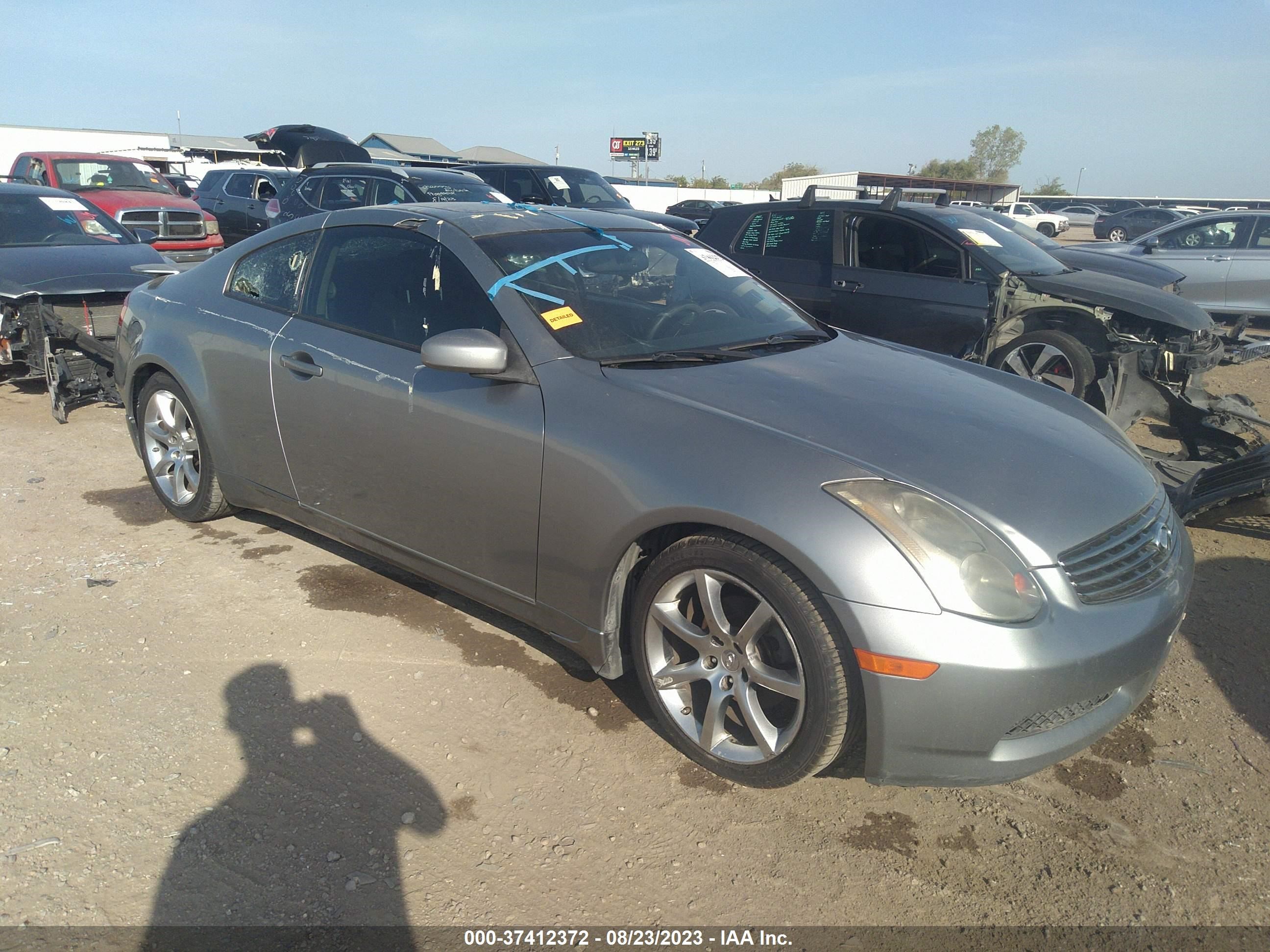 Photo 0 VIN: JNKCV54E44M800430 - INFINITI G 