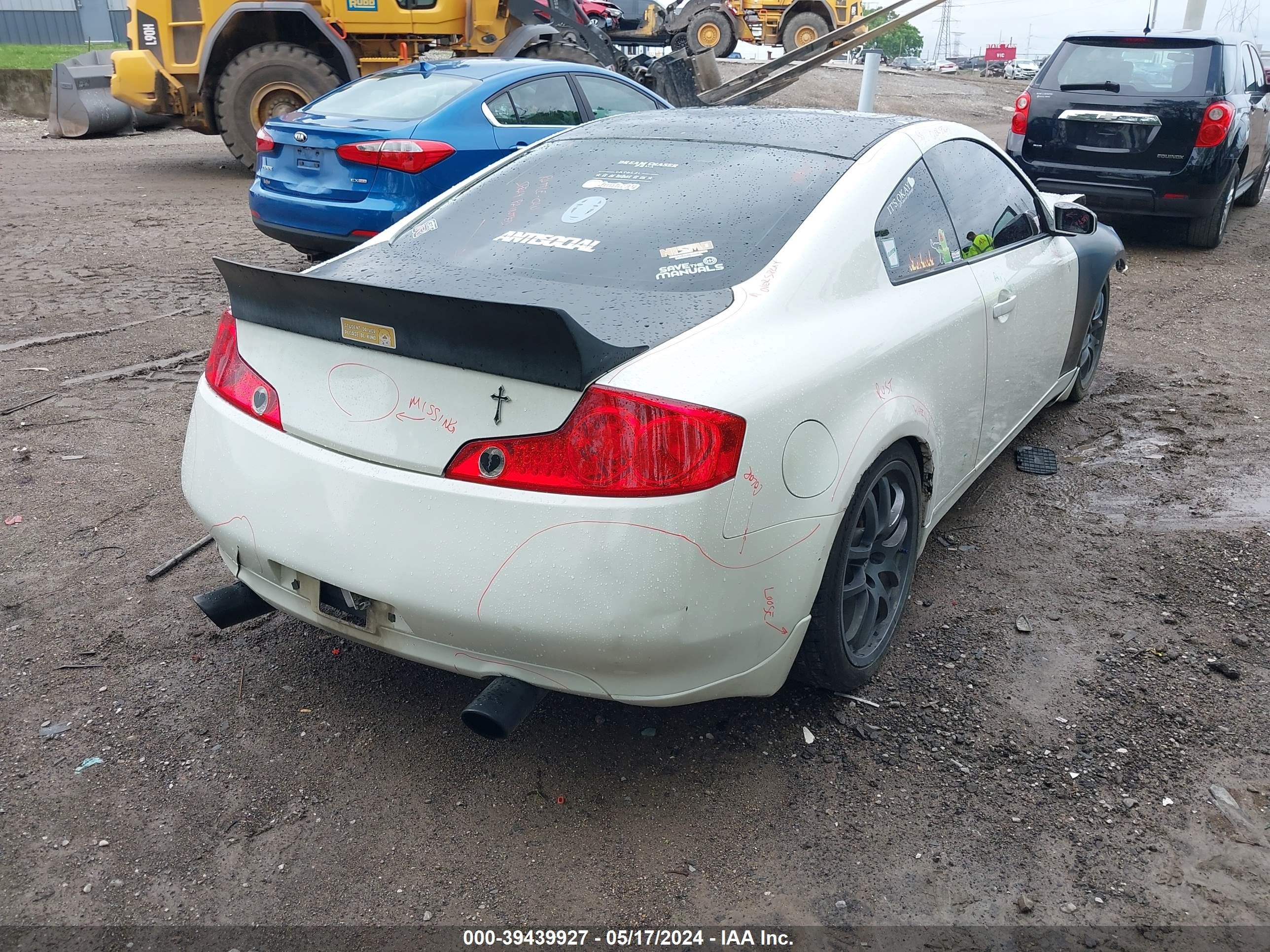 Photo 3 VIN: JNKCV54E45M410090 - INFINITI G 