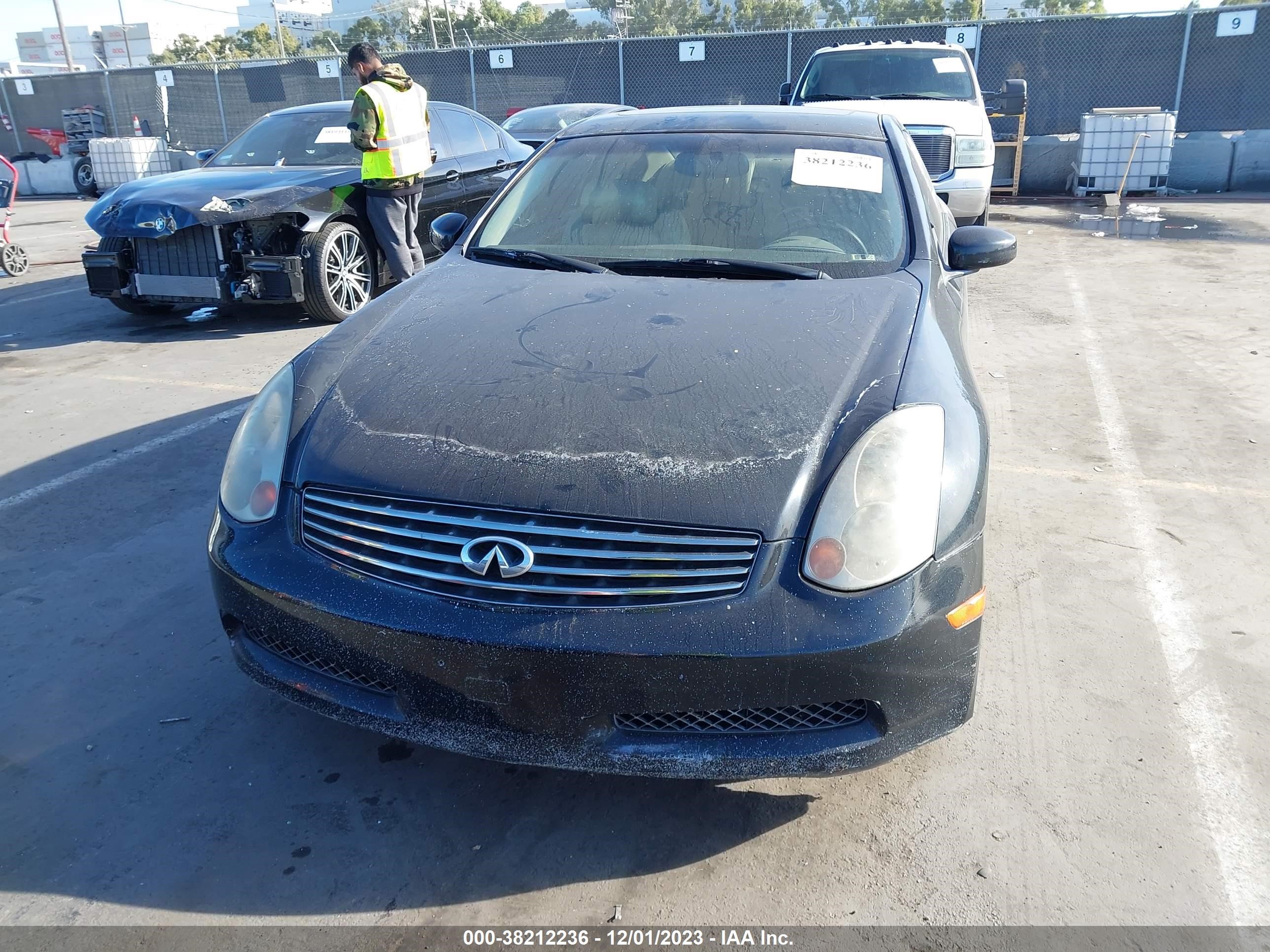 Photo 5 VIN: JNKCV54E55M426606 - INFINITI G 