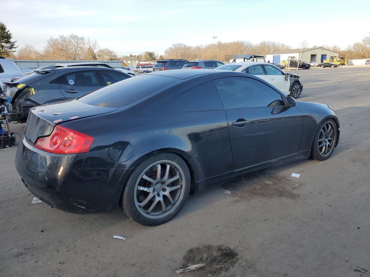 Photo 2 VIN: JNKCV54E56M704387 - INFINITI G 